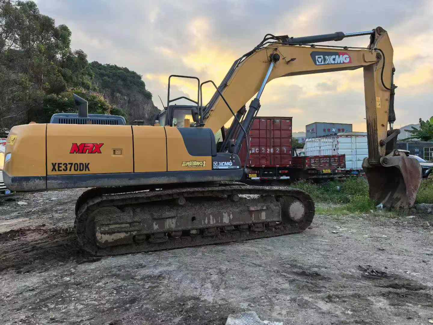 Buy XCMG XE370 Used Excavator / 4 Used XCMG XE370 Excavator 2021 Model / 4