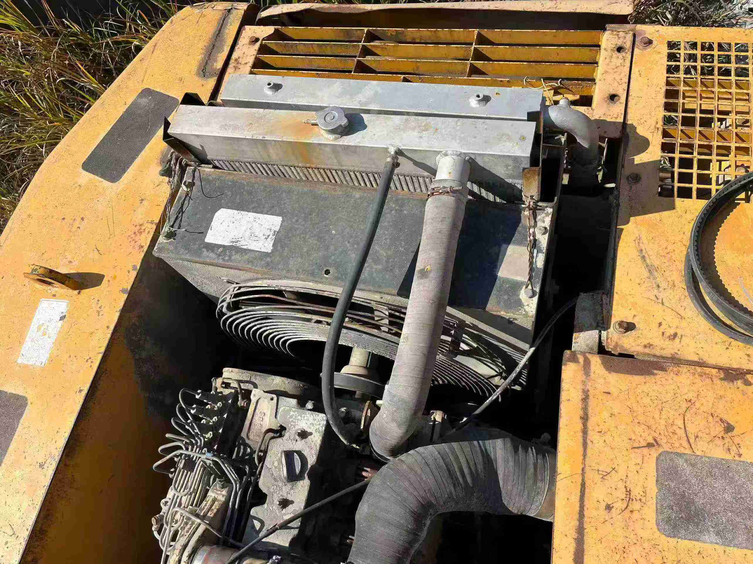 Buy Hyundai HX305L Used Excavator / 8 Used Hyundai HX305L Excavator 2016 Model / 8