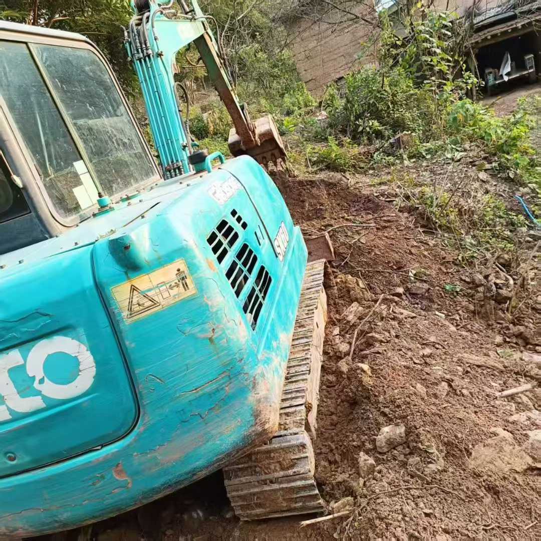 Buy Kobelco SK60 Used Excavator / 5 Used Kobelco SK60 Excavator 2015 Model / 5