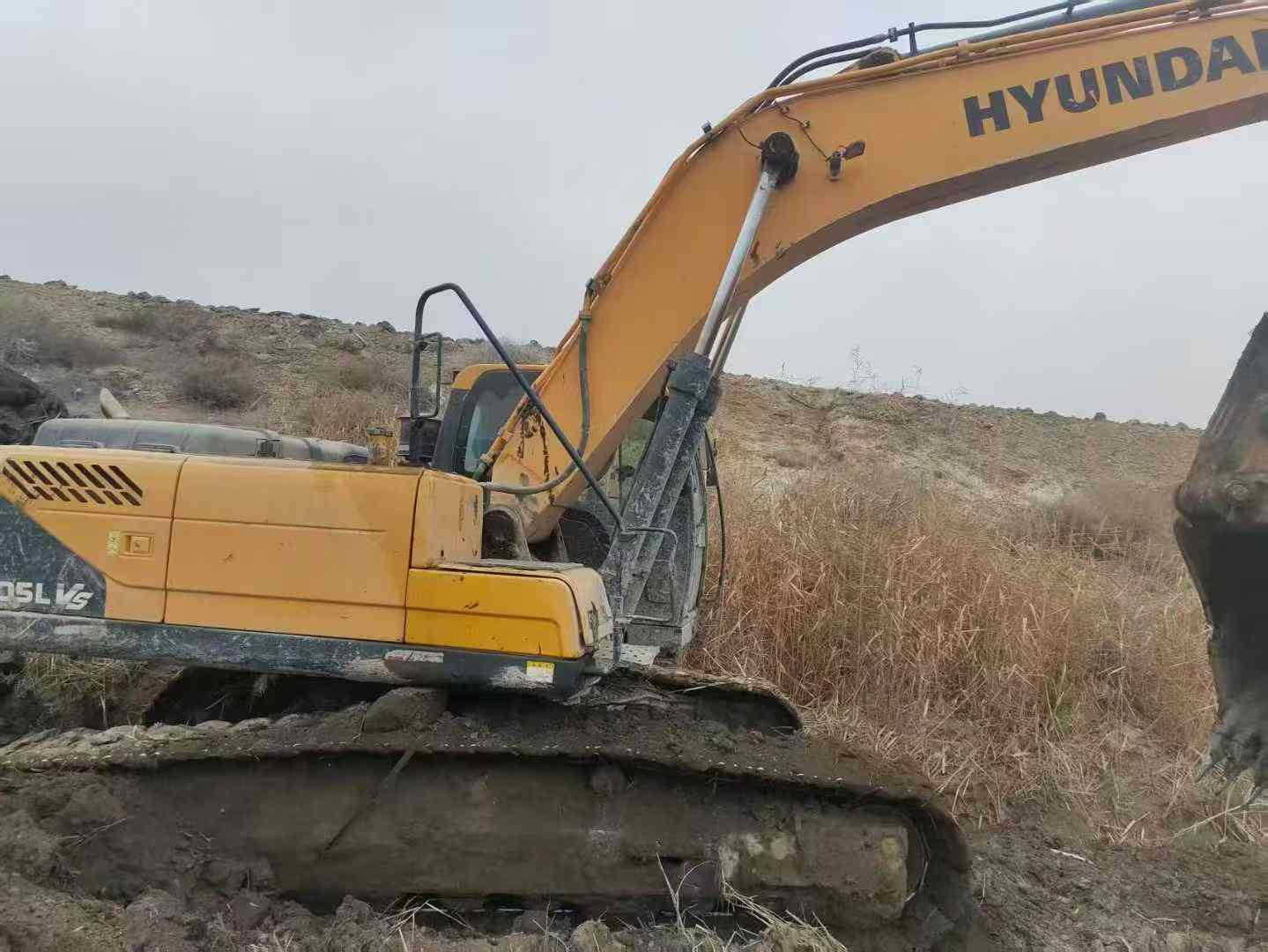 Buy Hyundai R75VS Used Excavator / 6 Used Hyundai R75VS Excavator 2018 Model / 6