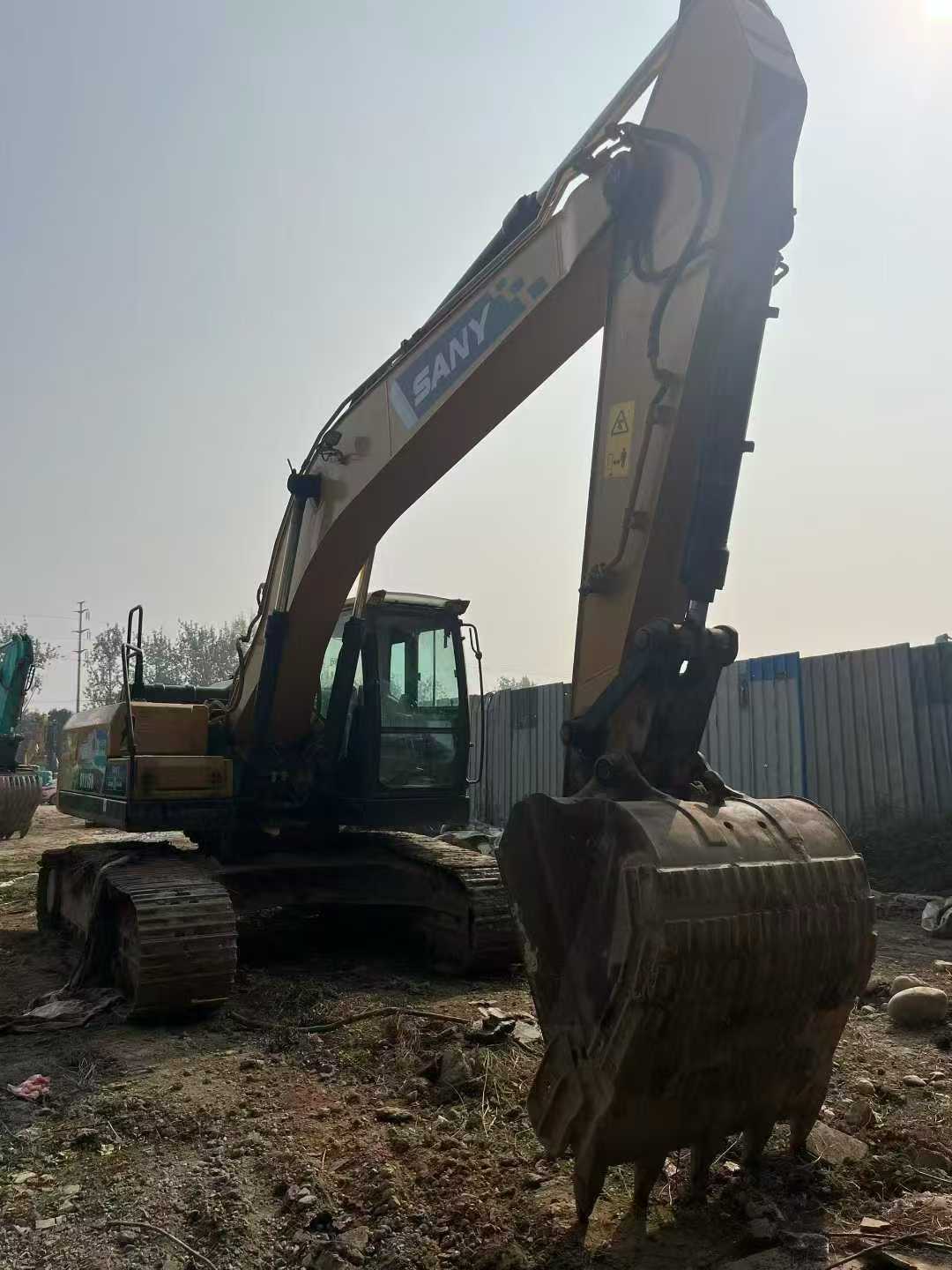 Buy Sany SY215H Used Excavator / 4 Used Sany SY215H Excavator 2021 Model / 4