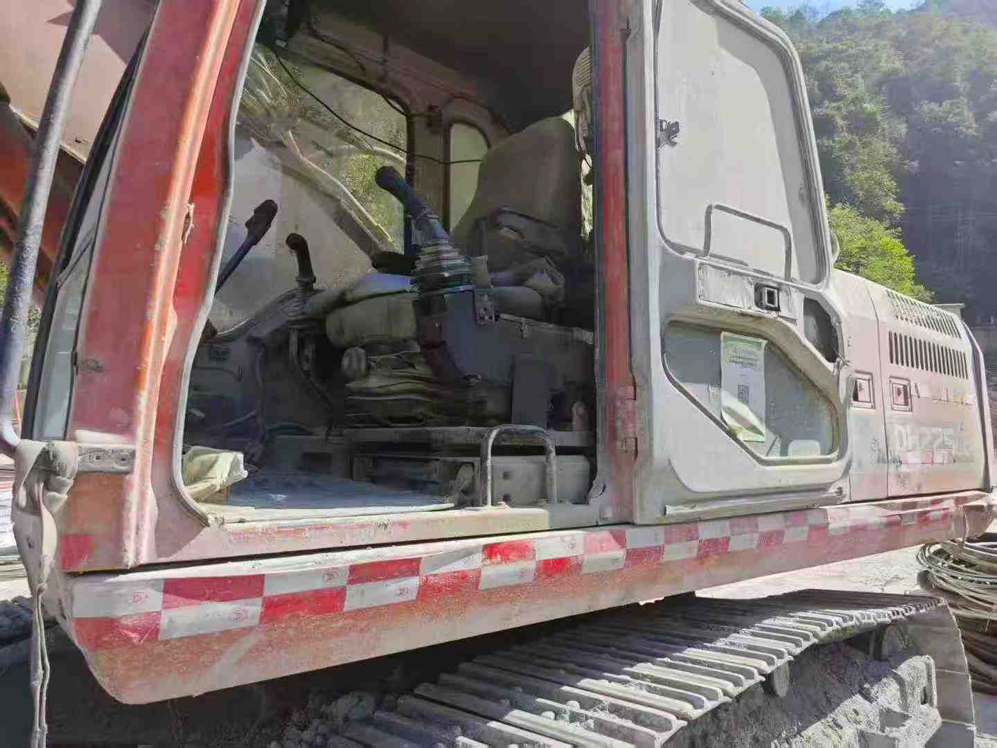 Buy Doosan S225 Used Excavator / 1