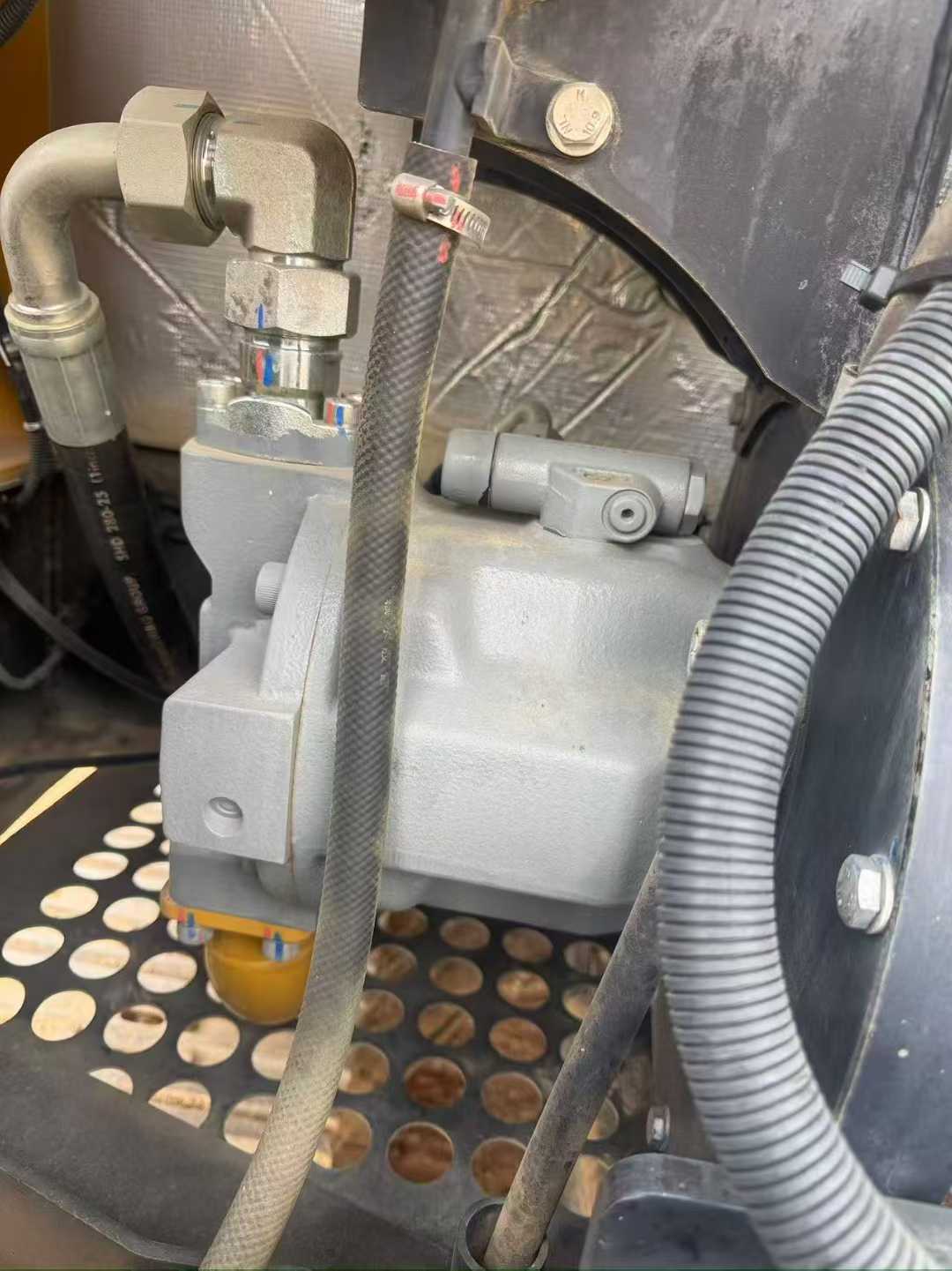 Used Sany SY60 Excavator 2019 Model / 6