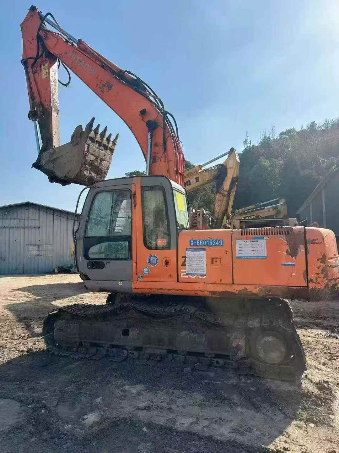 Buy Hitachi ZAXIS200 Used Excavator / 3 Used Hitachi ZAXIS200 Excavator 2016 Model / 3