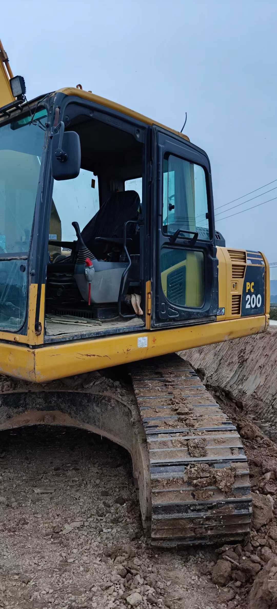 Buy Komatsu PC200-8 Used Excavator / 4 Used Komatsu PC200-8 Excavator 2019 Model / 4