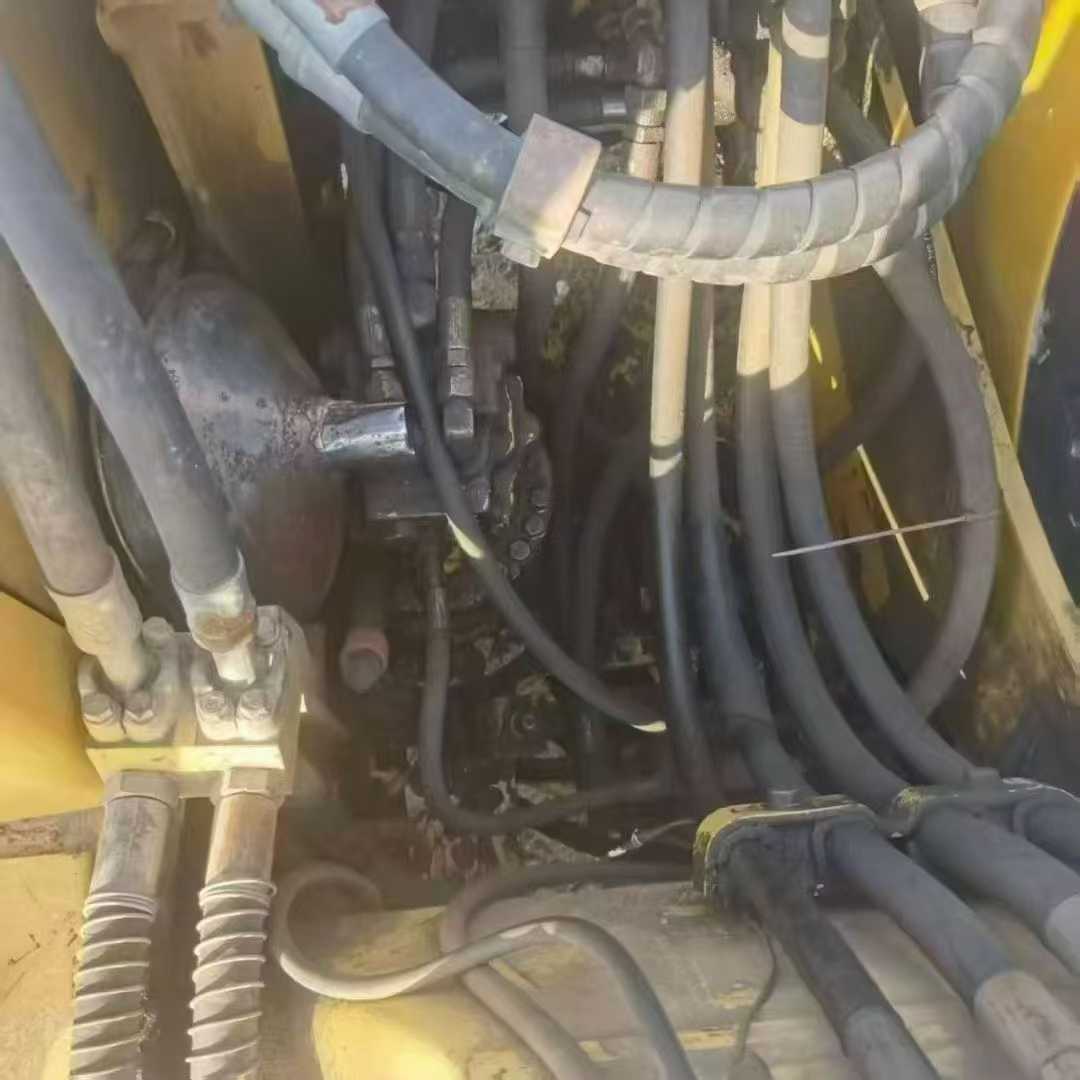 Buy Komatsu PC120-6E Used Excavator / 4 Used Komatsu PC120-6E Excavator 2016 Model / 4