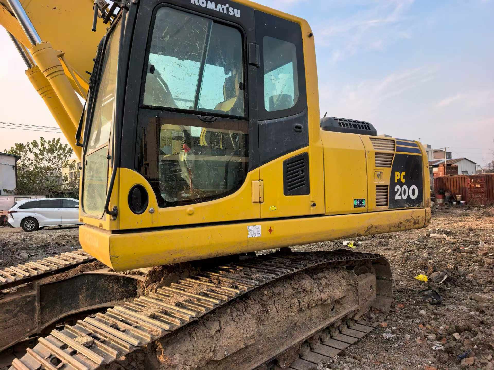 Buy Komatsu PC200-8M0 Used Excavator / 3 Used Komatsu PC200-8M0 Excavator 2020 Model / 3