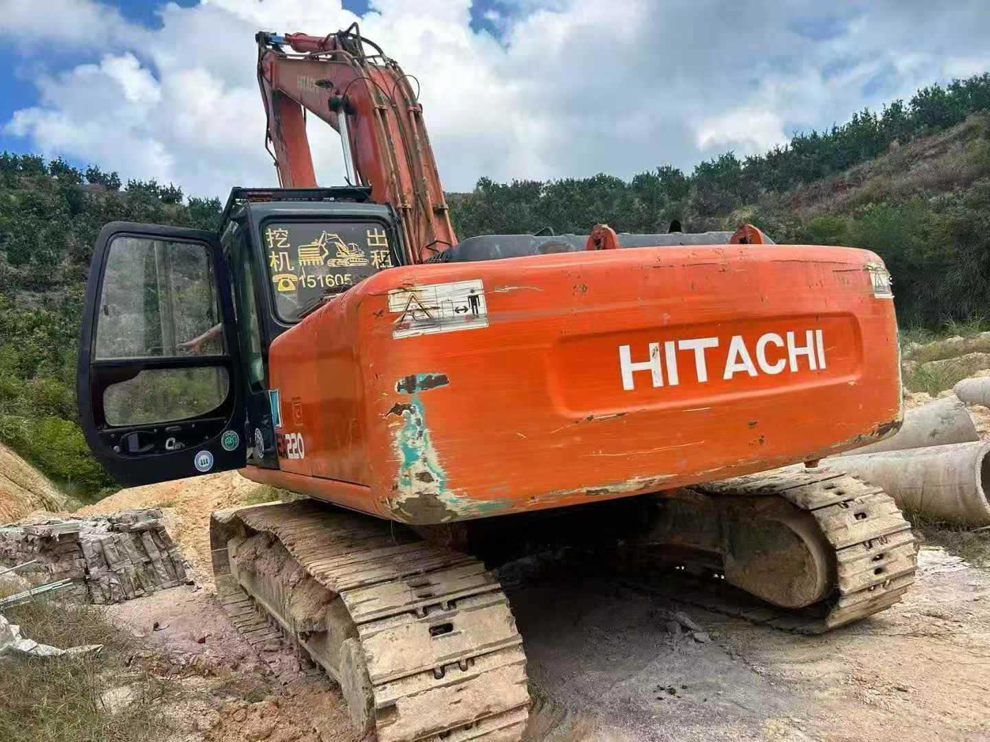 Buy Hitachi ZAXIS200 Used Excavator / 2 Used Hitachi ZAXIS200 Excavator 2016 Model / 2