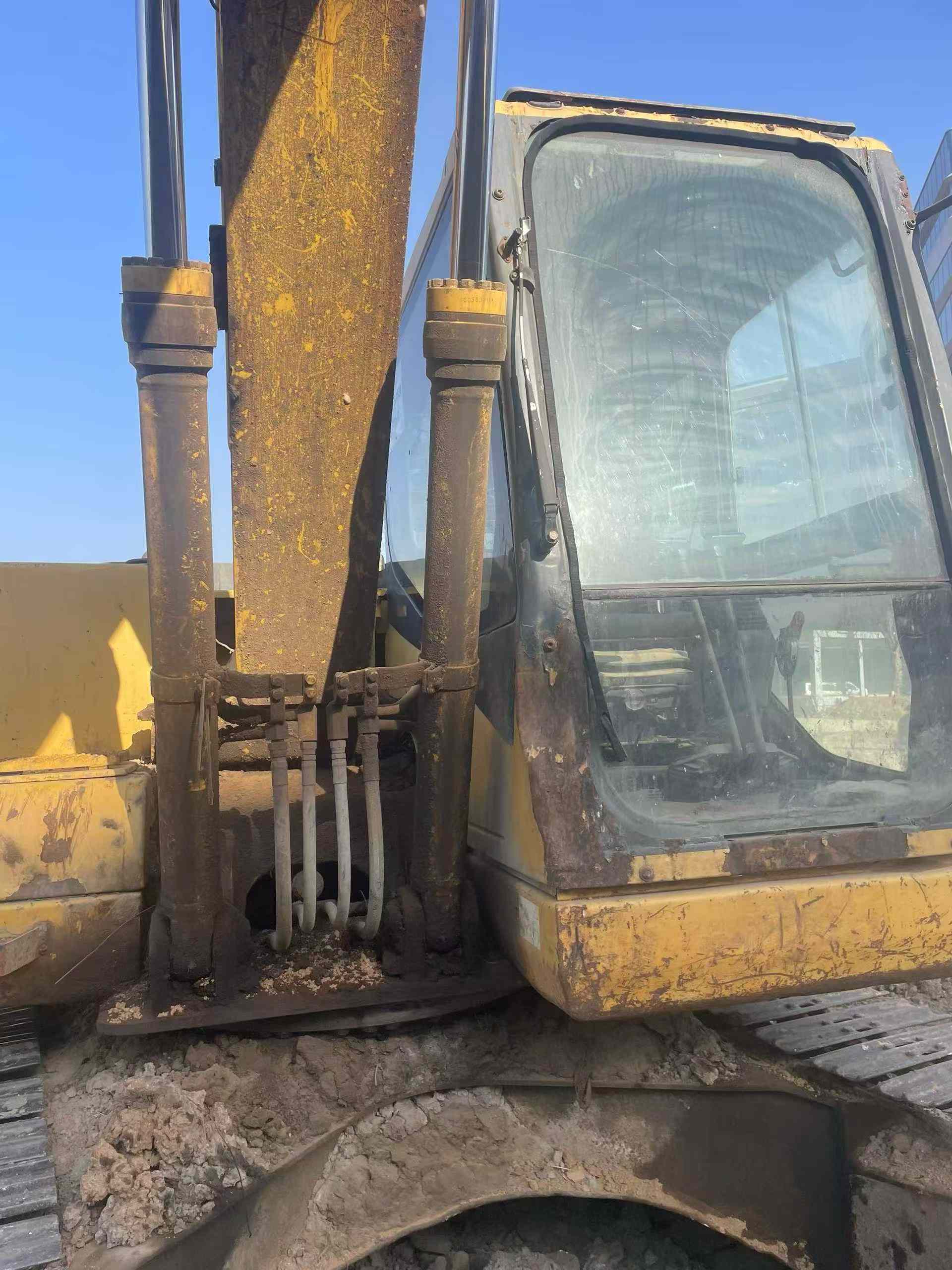 Buy Komatsu PC110-7 Used Excavator / 8 Used Komatsu PC110-7 Excavator 2016 Model / 8