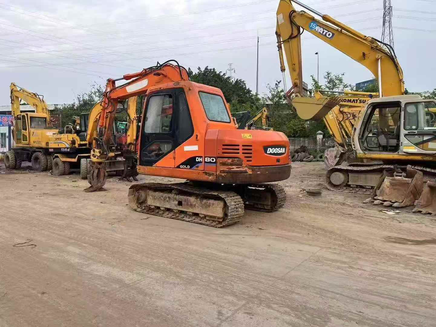 Buy Doosan DX80 Used Excavator / 3 Used Doosan DX80 Excavator 2016 Model / 3