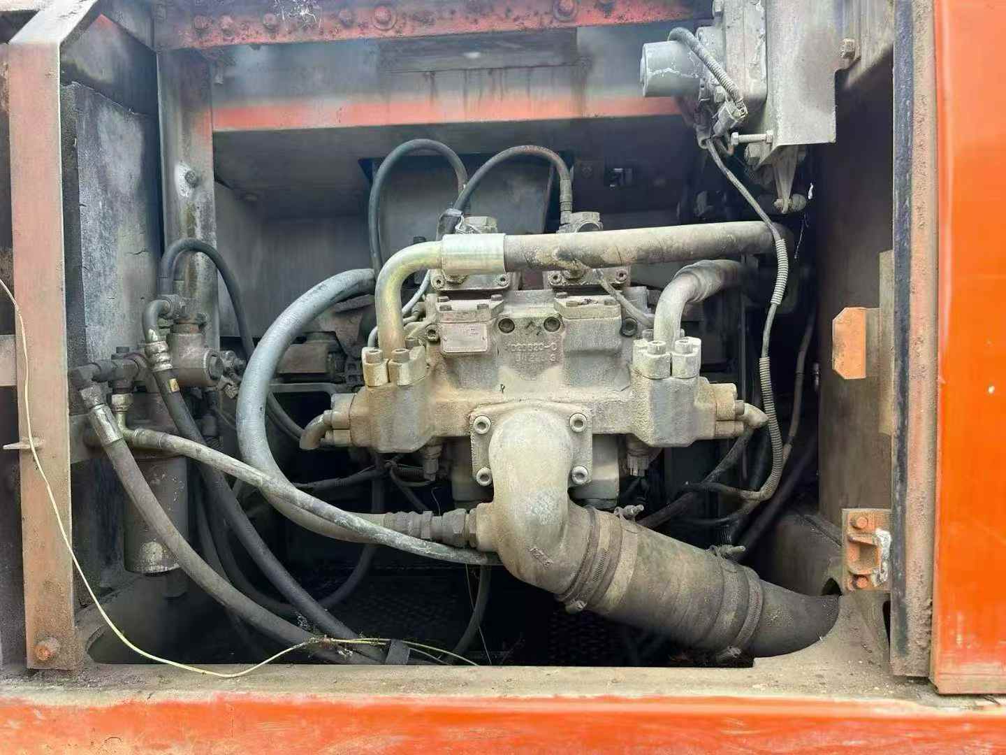 Buy Hitachi ZAXIS200 Used Excavator / 5 Used Hitachi ZAXIS200 Excavator 2016 Model / 5