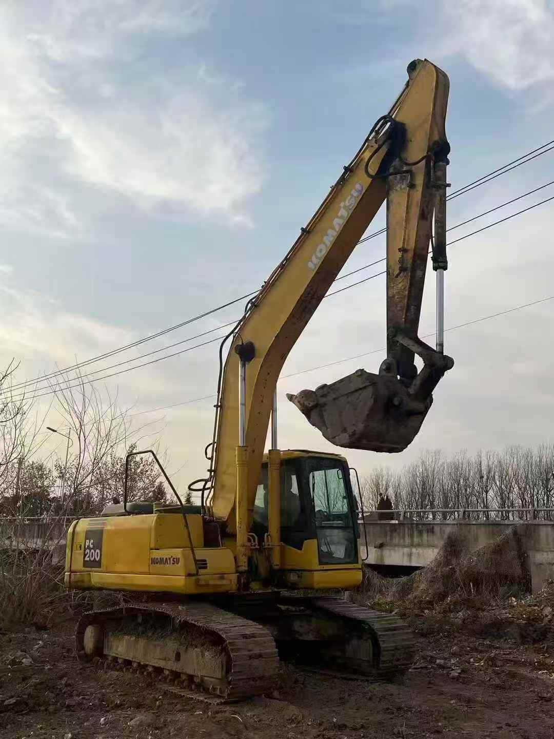 Buy Komatsu PW200-7 Used Excavator / 1