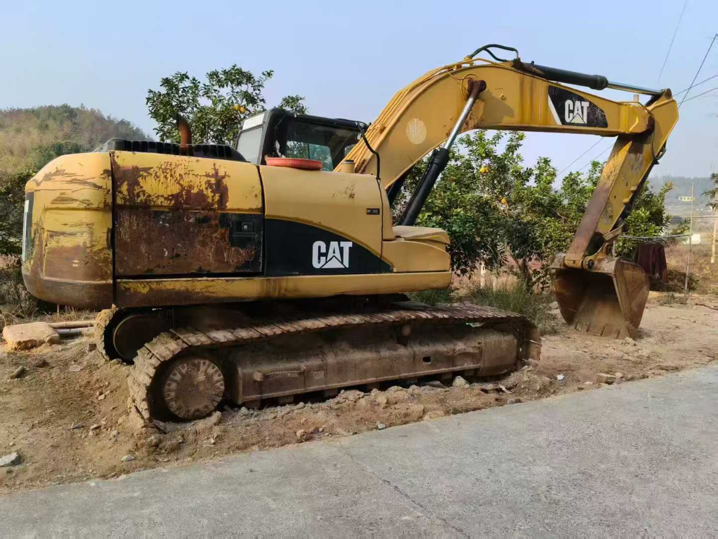 Buy Caterpillar 320D Used Excavator / 3 Used Caterpillar 320D Excavator 2016 Model / 3
