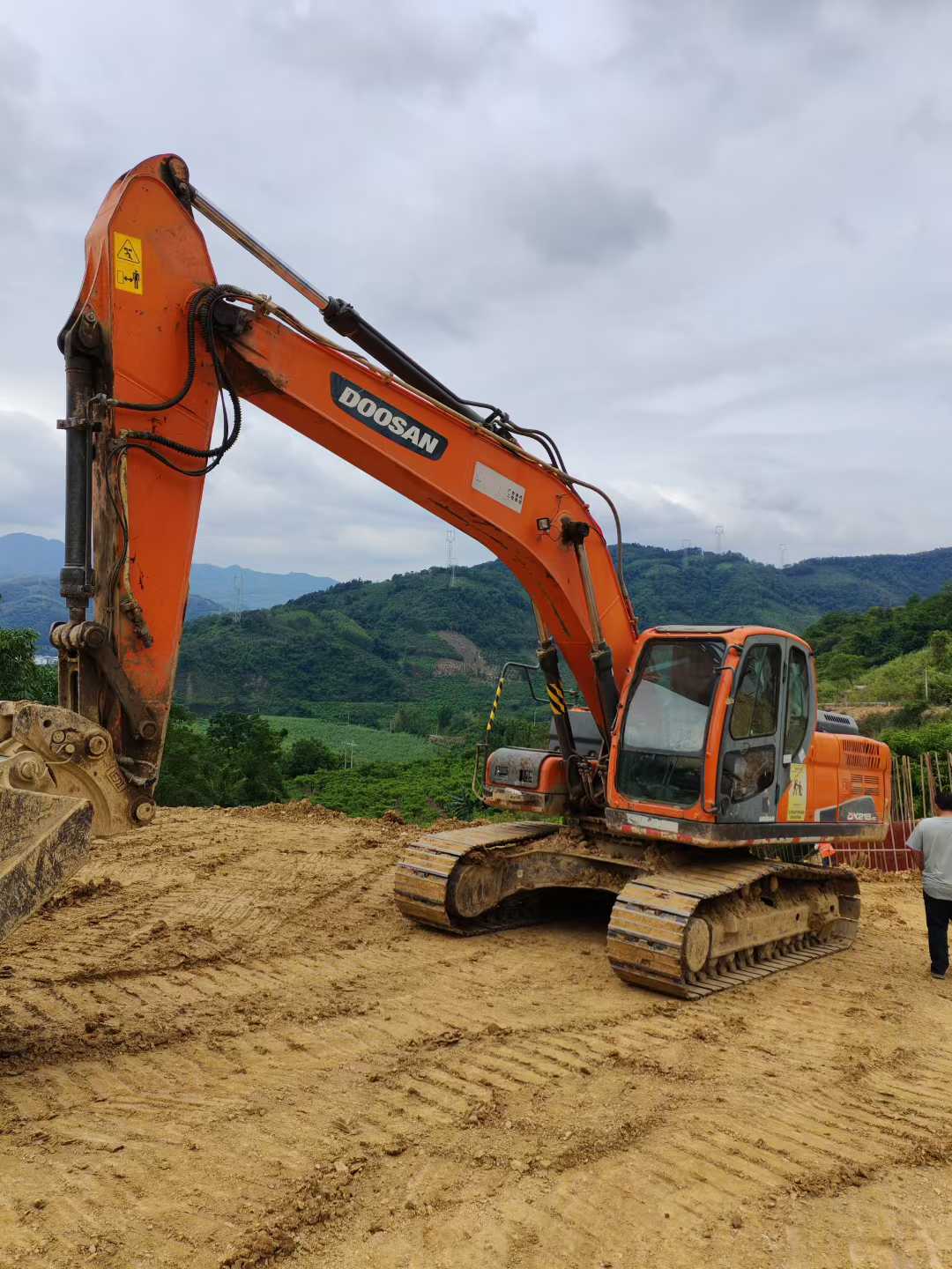 Buy Doosan DX15 Used Excavator / 2 Used Doosan DX15 Excavator 2018 Model / 2