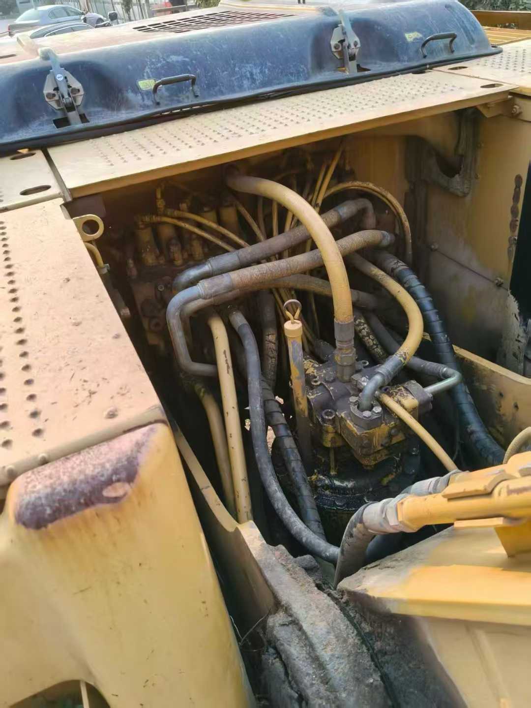 Buy Caterpillar 320D Used Excavator / 6 Used Caterpillar 320D Excavator 2016 Model / 6