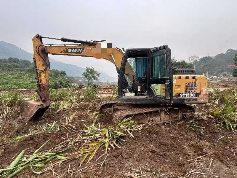 Buy Sany SY135 Used Excavator / 1