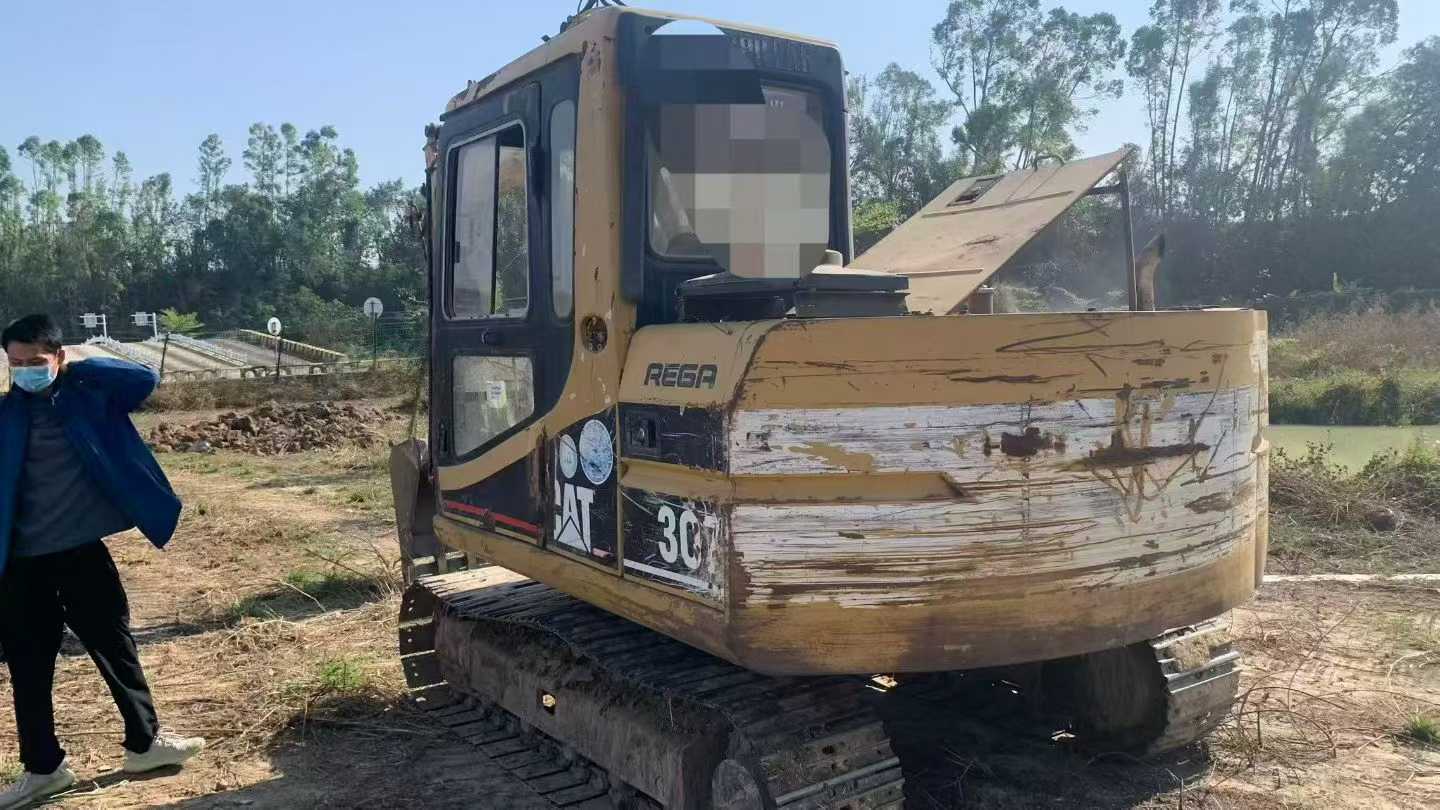 Buy Caterpillar 307V2 Used Excavator / 4 Used Caterpillar 307V2 Excavator 2016 Model / 4