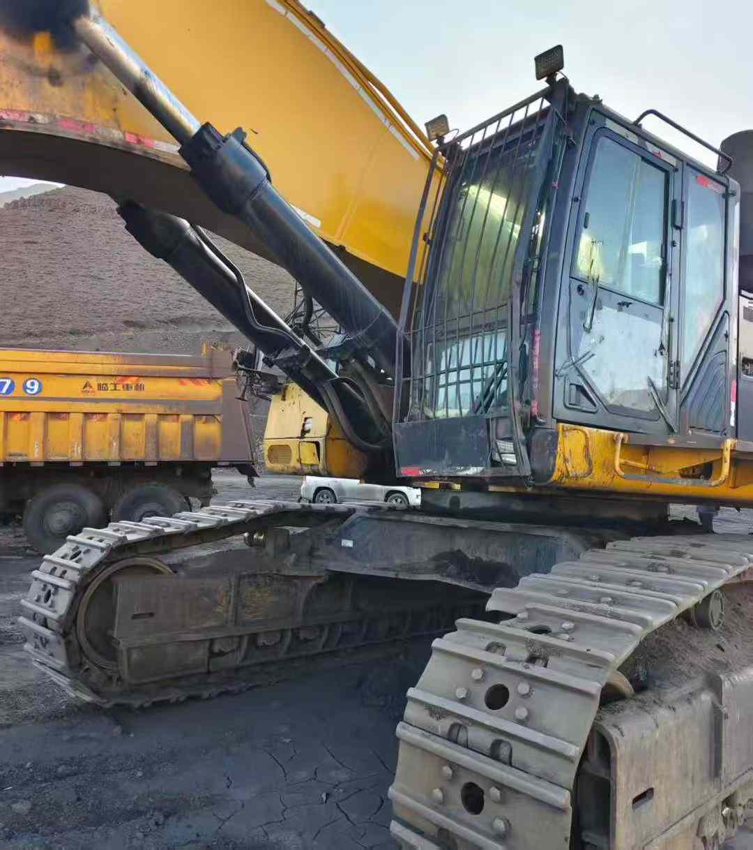 Buy Caterpillar 390FLME Used Excavator / 3 Used Caterpillar 390FLME Excavator 2018 Model / 3