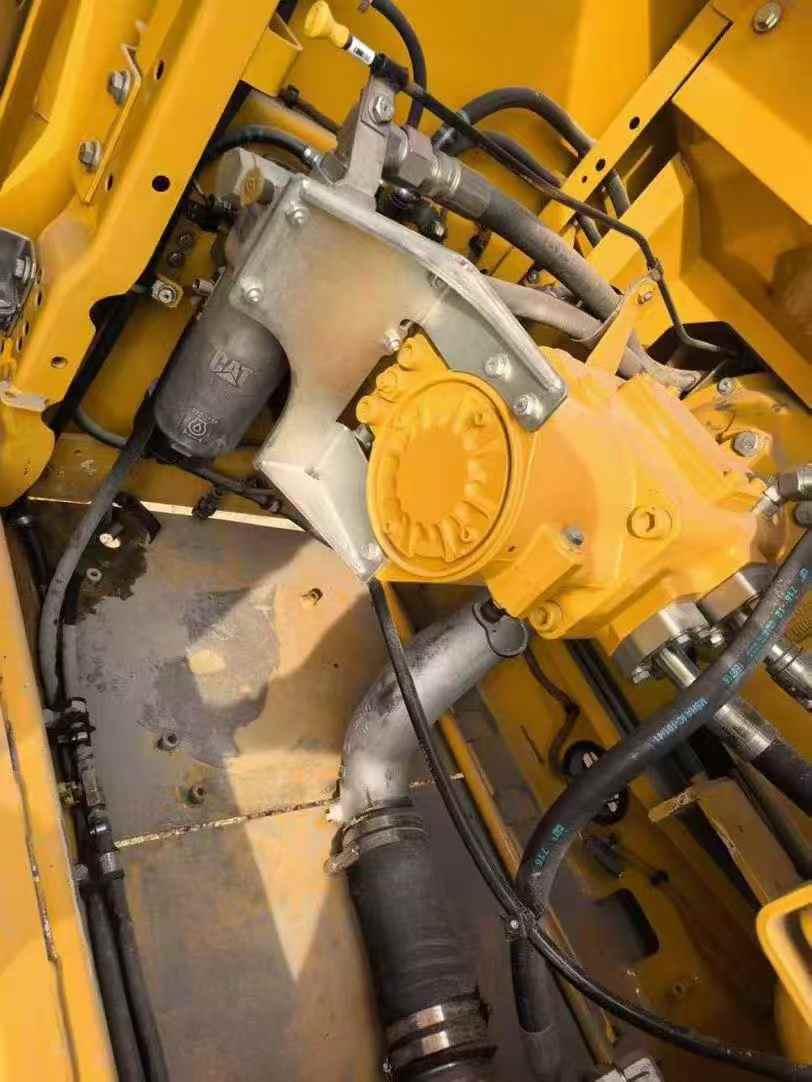 Buy Caterpillar 330L Used Excavator / 6 Used Caterpillar 330L Excavator 2020 Model / 6