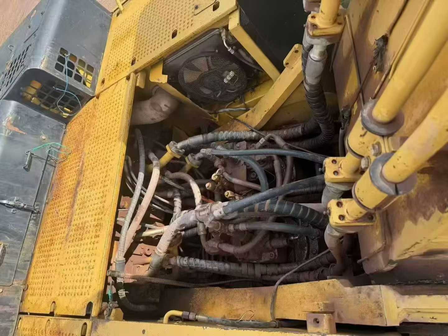 Buy Caterpillar 345DL Used Excavator / 5 Used Caterpillar 345DL Excavator 2016 Model / 5