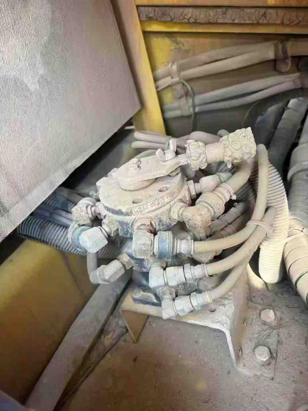 Buy Komatsu PC200-8N1 Used Excavator / 8 Used Komatsu PC200-8N1 Excavator 2016 Model / 8