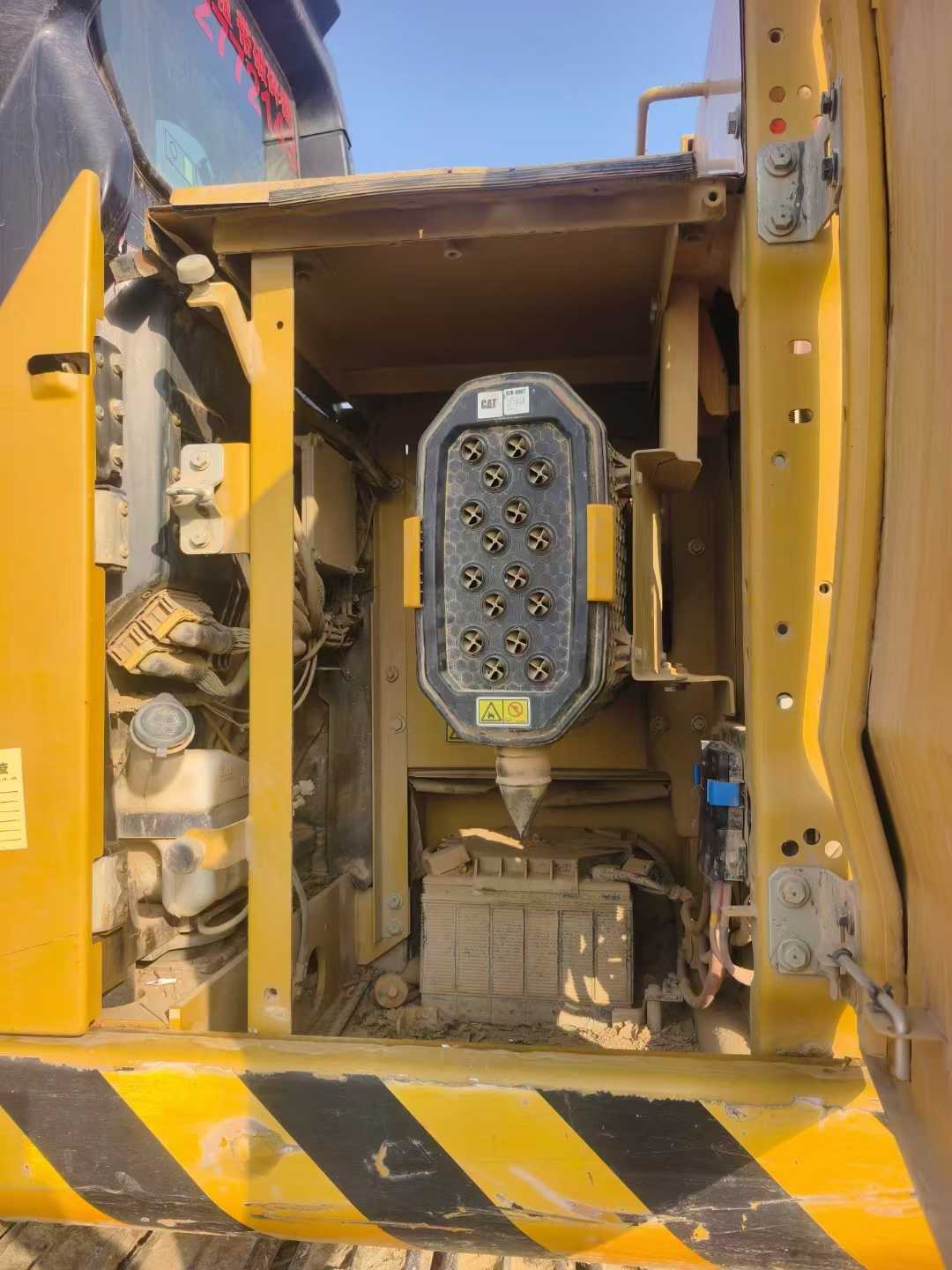 Used Caterpillar 320GC Excavator 2019 Model / 9