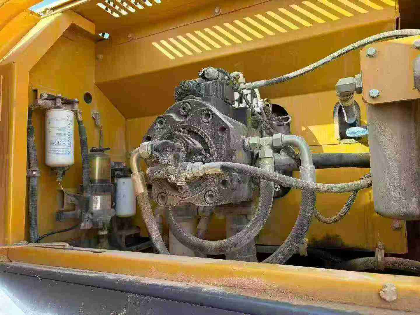 Used XCMG XE40 Excavator 2020 Model / 3