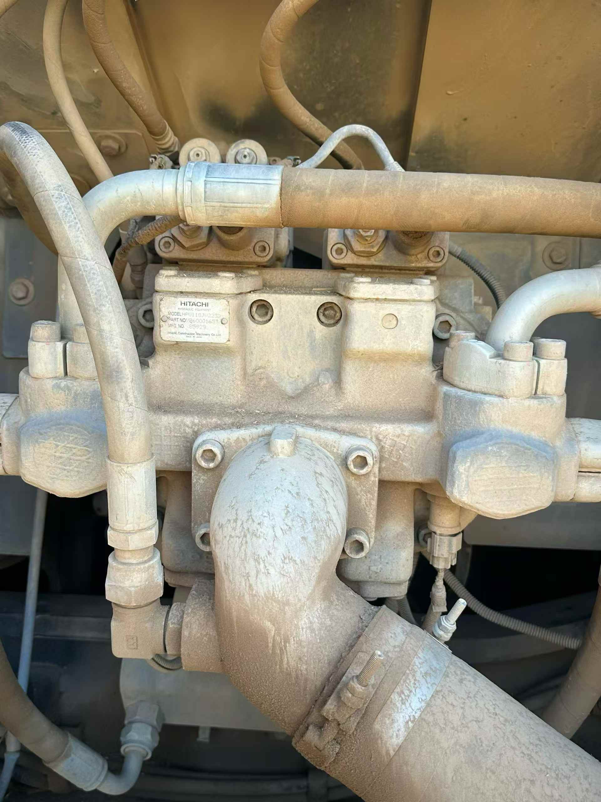 Buy Hitachi ZAXIS200 Used Excavator / 3 Used Hitachi ZAXIS200 Excavator 2016 Model / 3