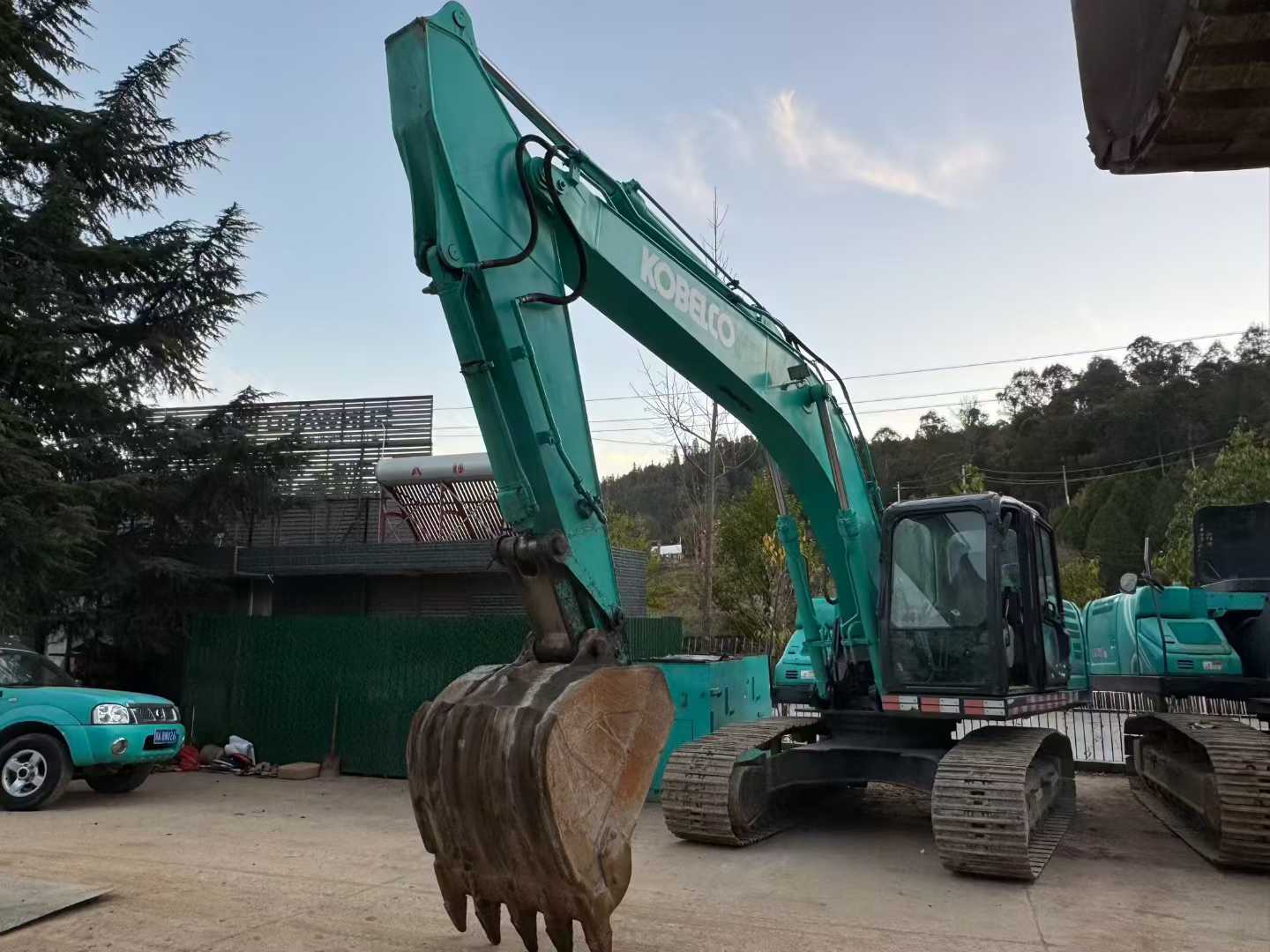 Buy Kobelco SK200-10 Used Excavator / 4 Used Kobelco SK200-10 Excavator 2019 Model / 4