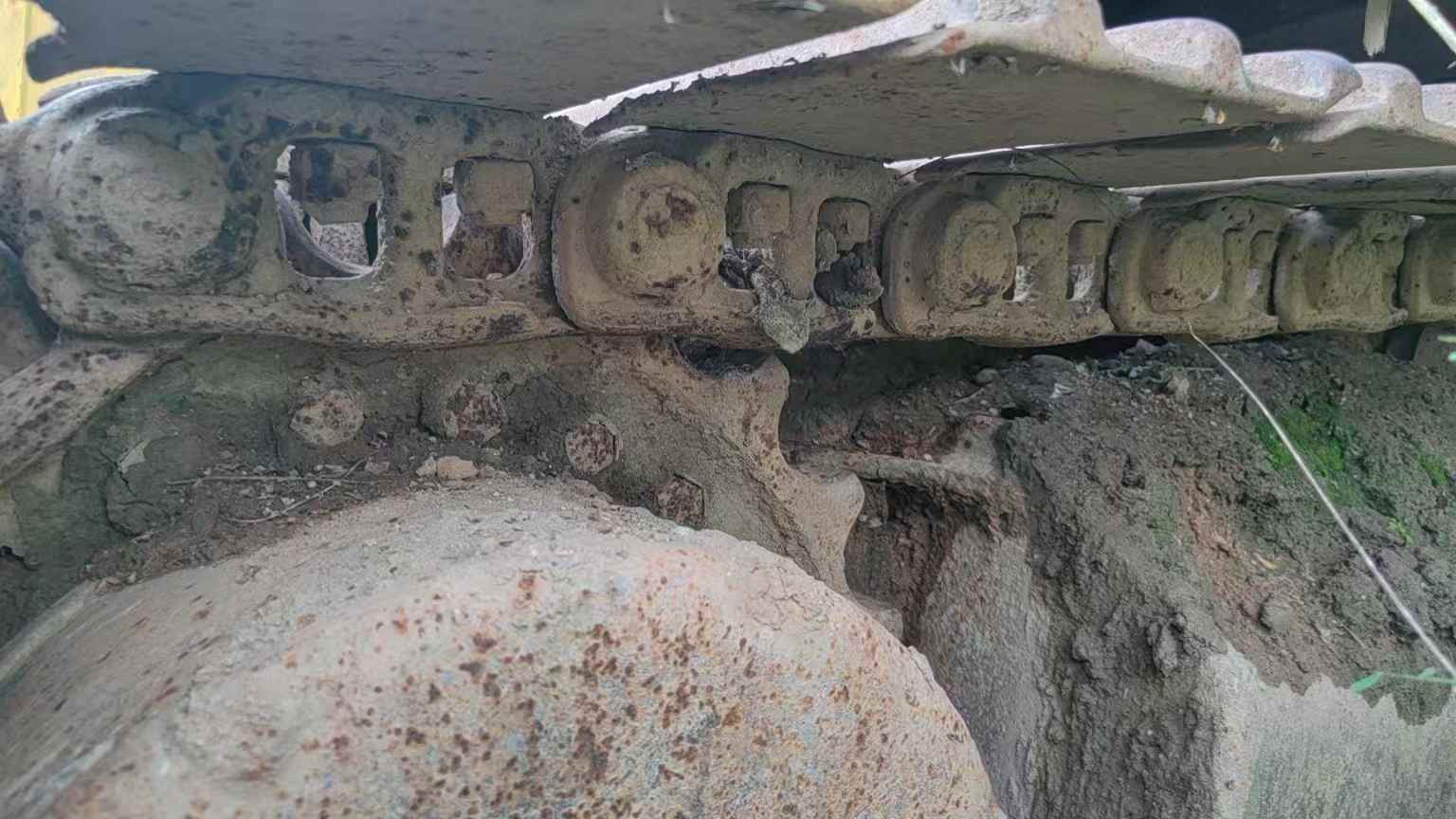 Buy Kobelco SK200-5.5 Used Excavator / 9 Used Kobelco SK200-5.5 Excavator 2016 Model / 9