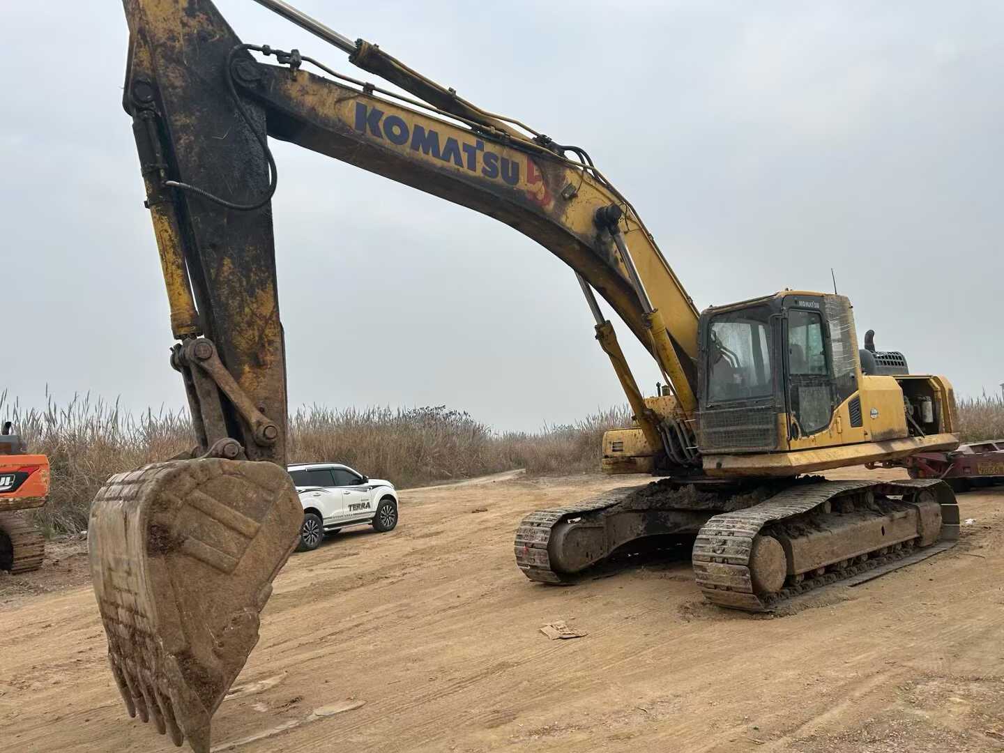 Buy Komatsu PC60-8 Used Excavator / 1
