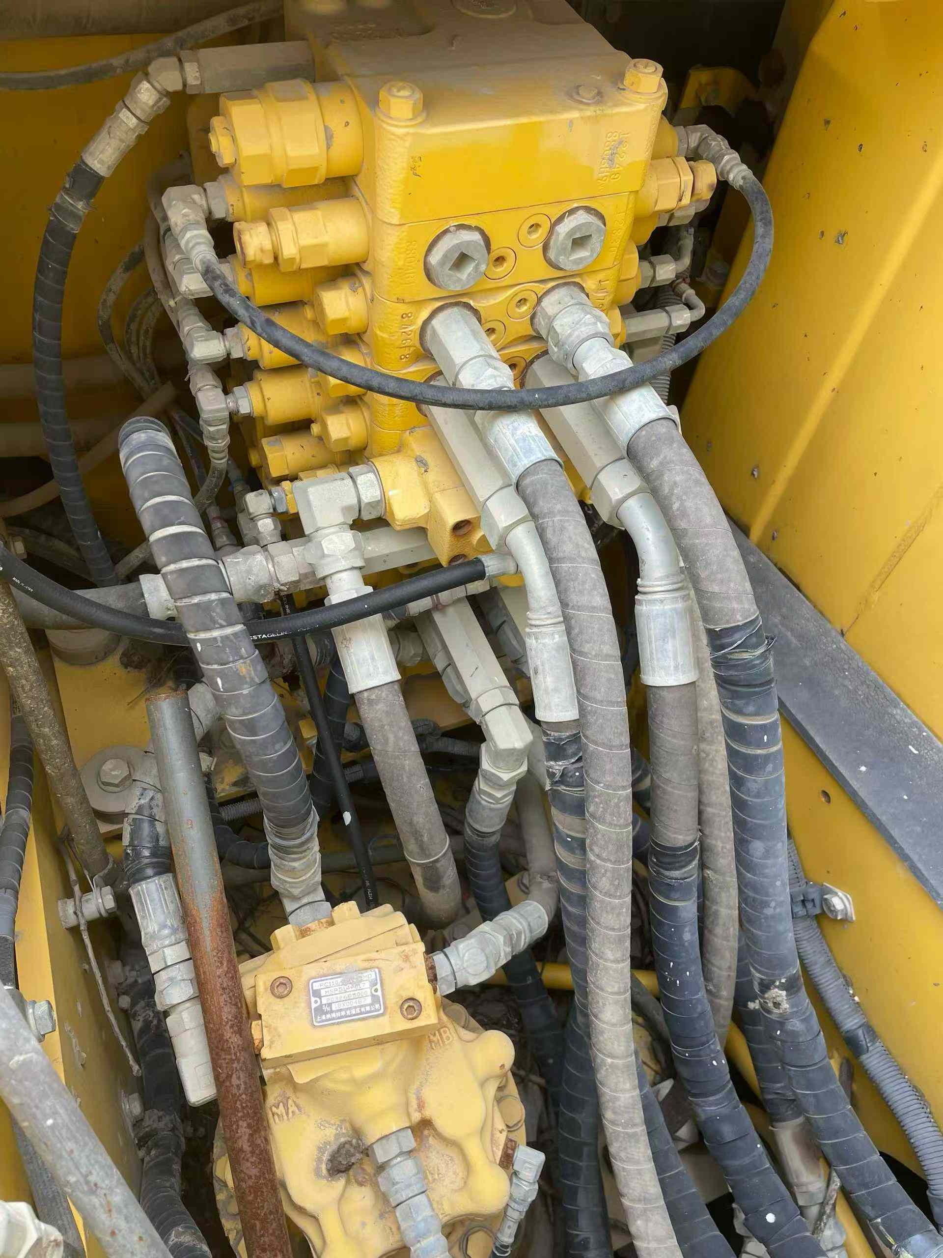 Buy Komatsu PC110-7 Used Excavator / 5 Used Komatsu PC110-7 Excavator 2016 Model / 5