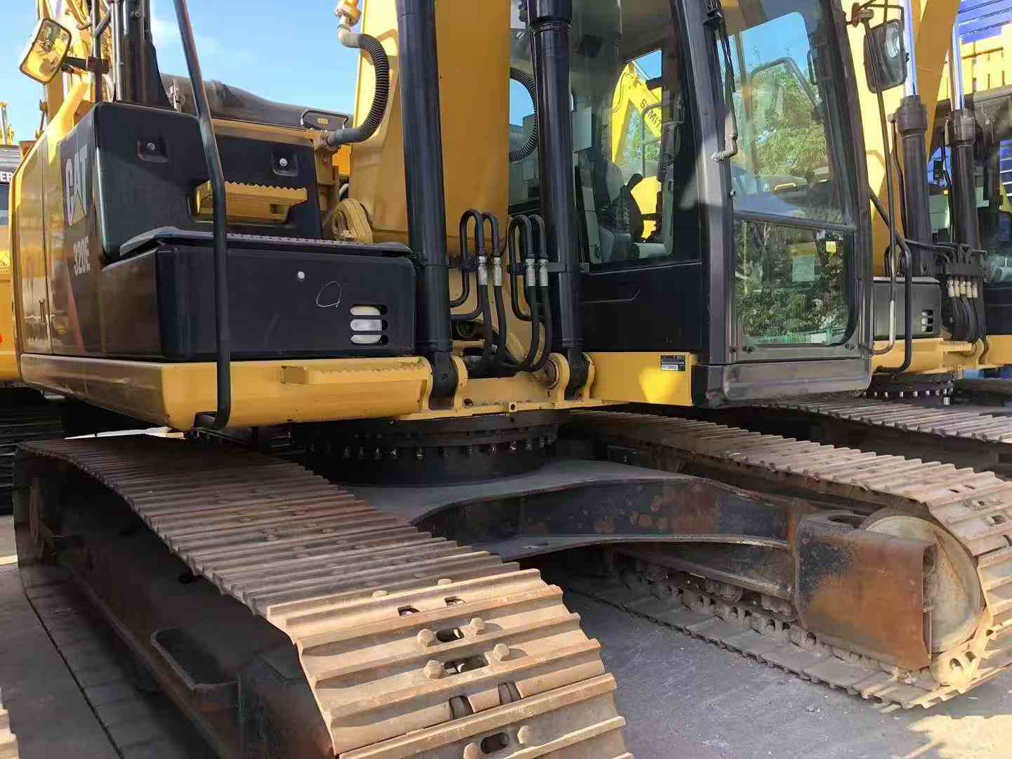 Used Caterpillar 320E Excavator 2016 Model / 2