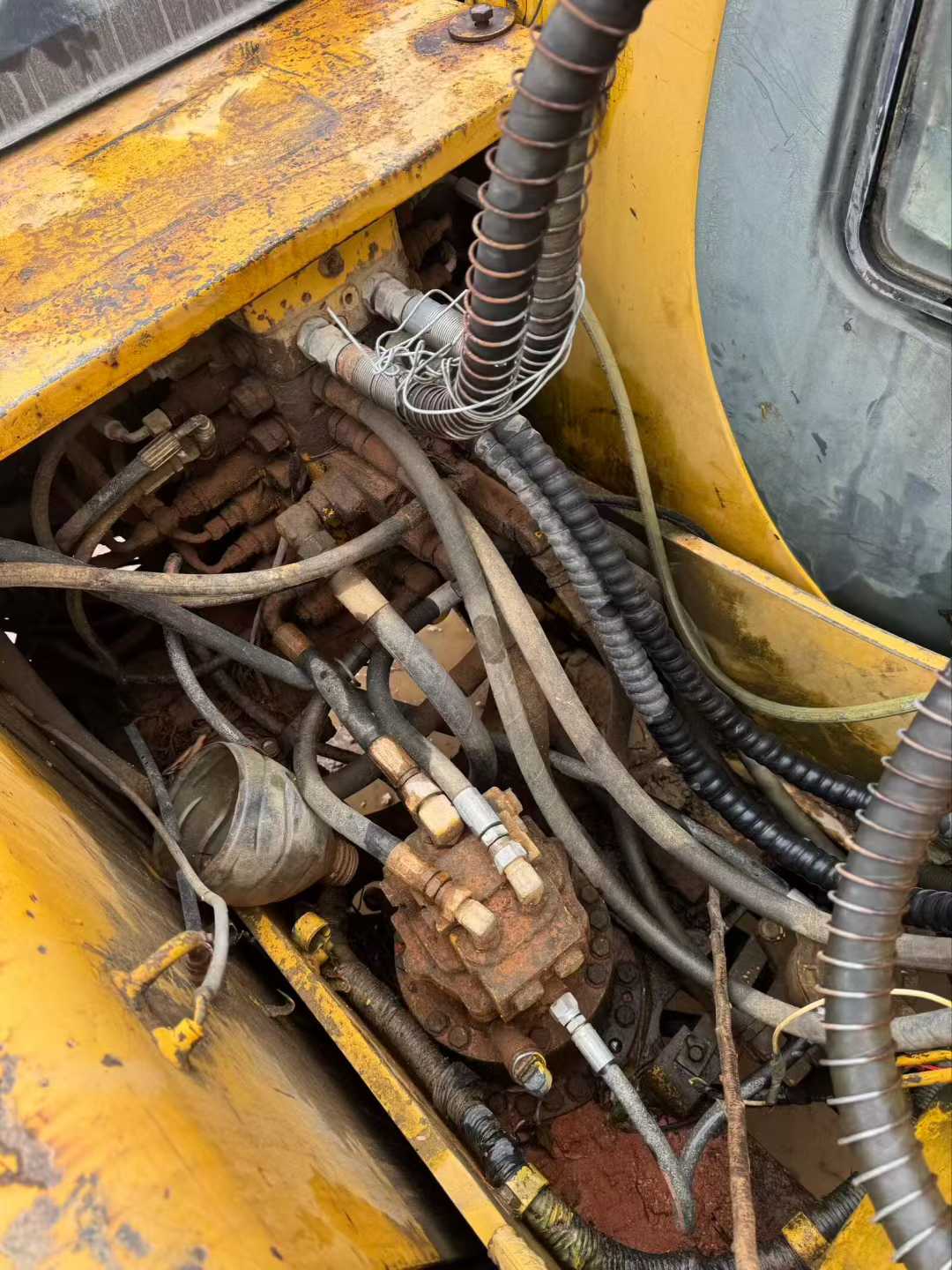 Buy Komatsu PC120-6E Used Excavator / 5 Used Komatsu PC120-6E Excavator 2016 Model / 5