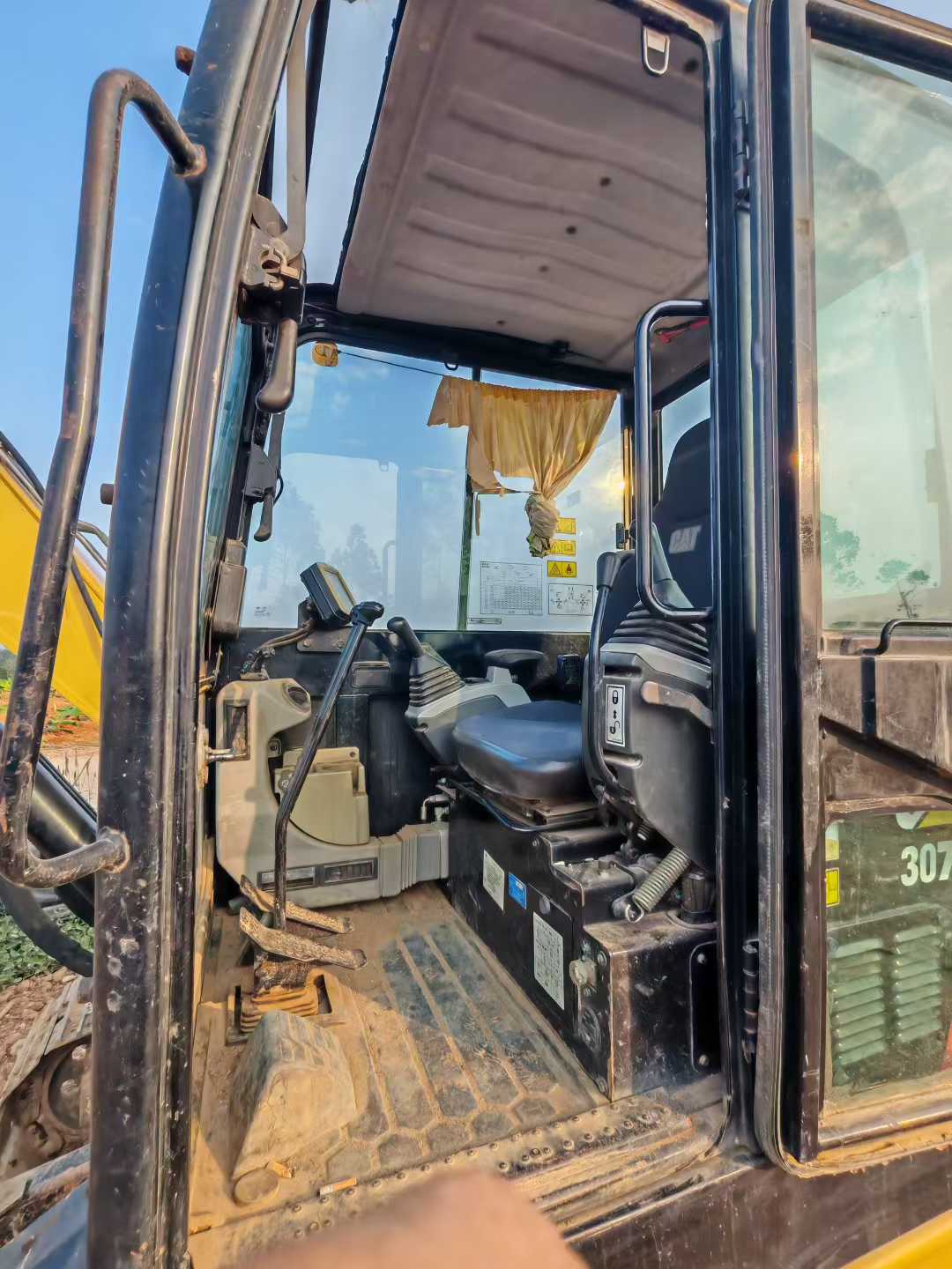 Used Caterpillar 305.5 Excavator 2018 Model / 4