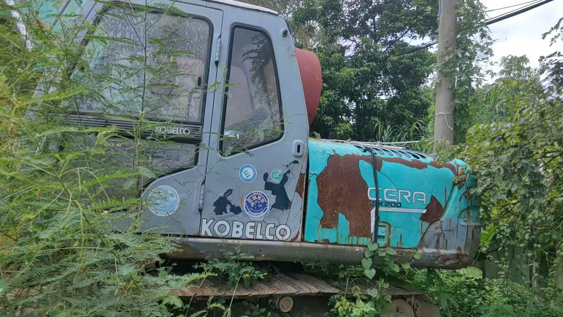 Buy Kobelco SK200-5.5 Used Excavator / 4 Used Kobelco SK200-5.5 Excavator 2016 Model / 4