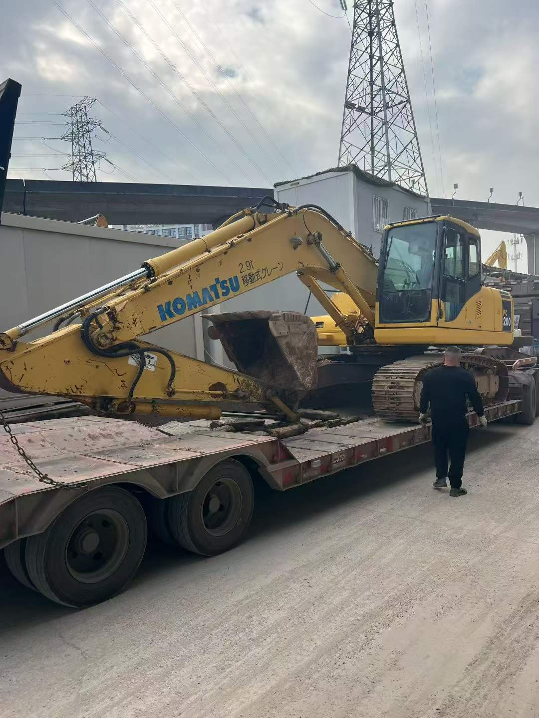 Buy Komatsu PW200-7 Used Excavator / 2 Used Komatsu PW200-7 Excavator 2016 Model / 2