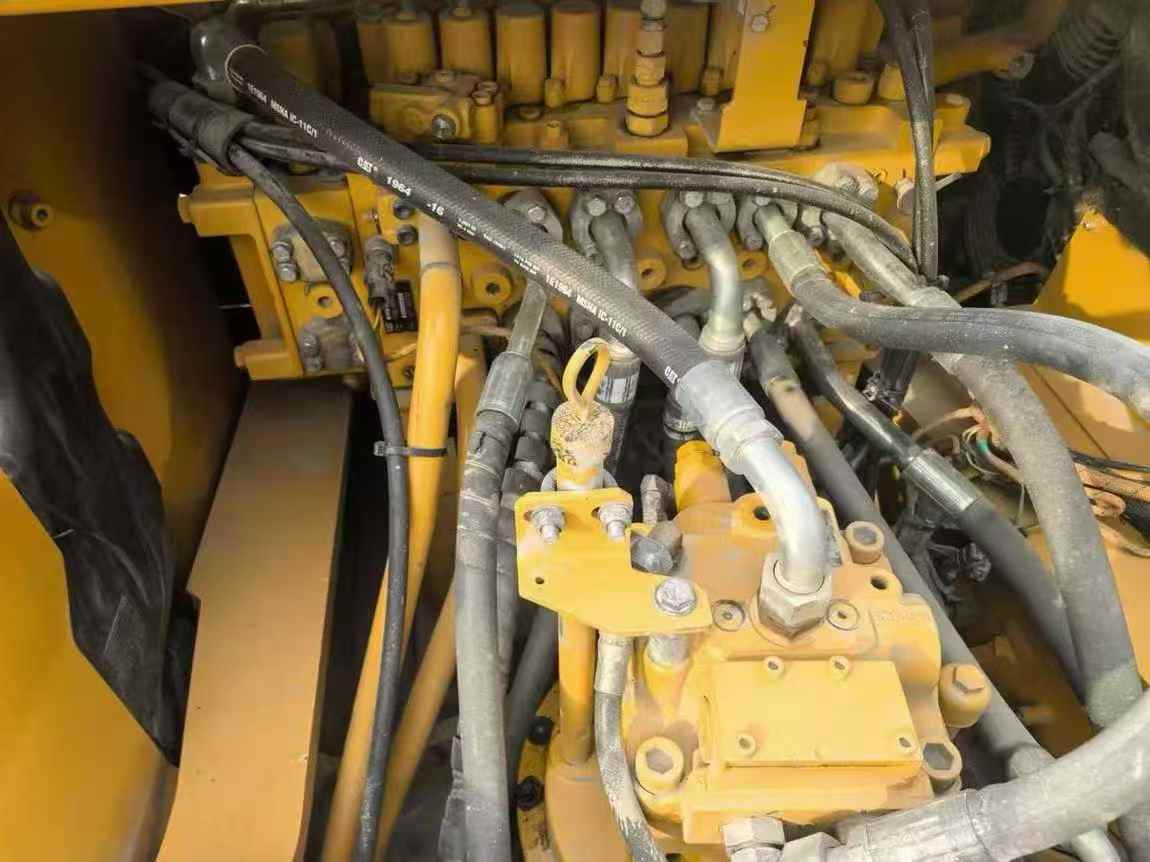 Buy Caterpillar 330L Used Excavator / 5 Used Caterpillar 330L Excavator 2020 Model / 5