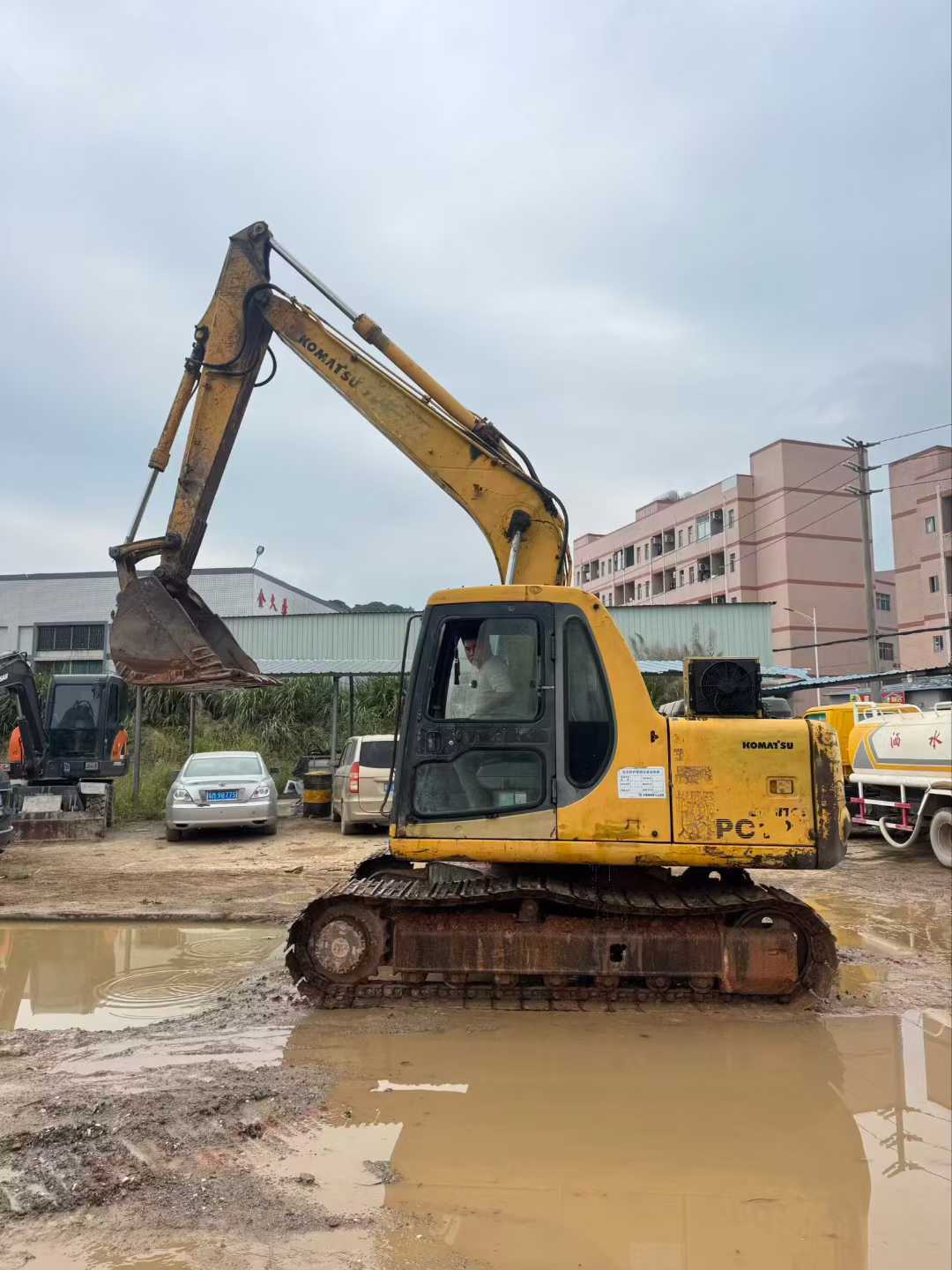 Buy Komatsu PC120-6E Used Excavator / 9 Used Komatsu PC120-6E Excavator 2016 Model / 9
