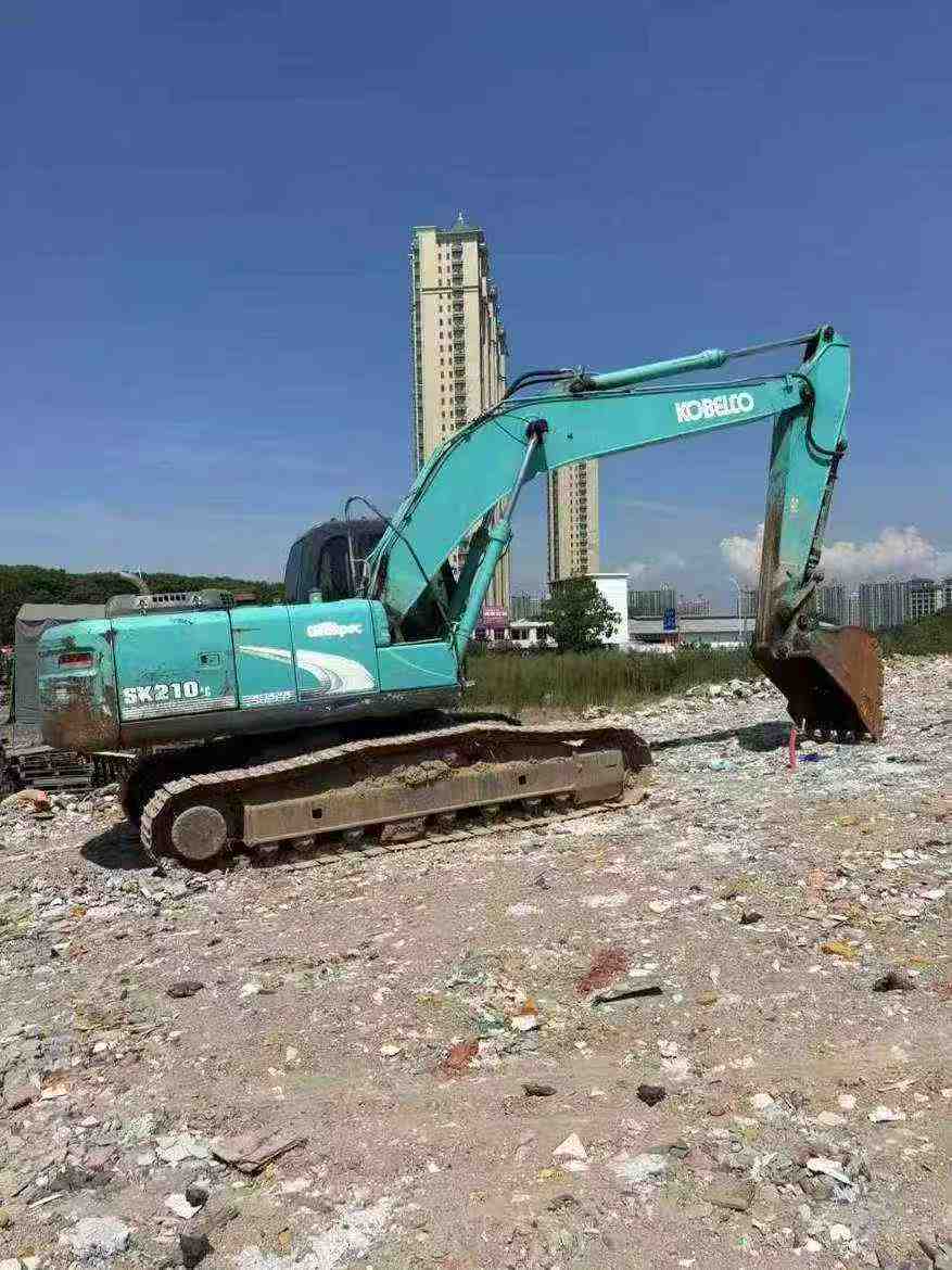 Buy Kobelco SK210 Used Excavator / 4 Used Kobelco SK210 Excavator 2016 Model / 4