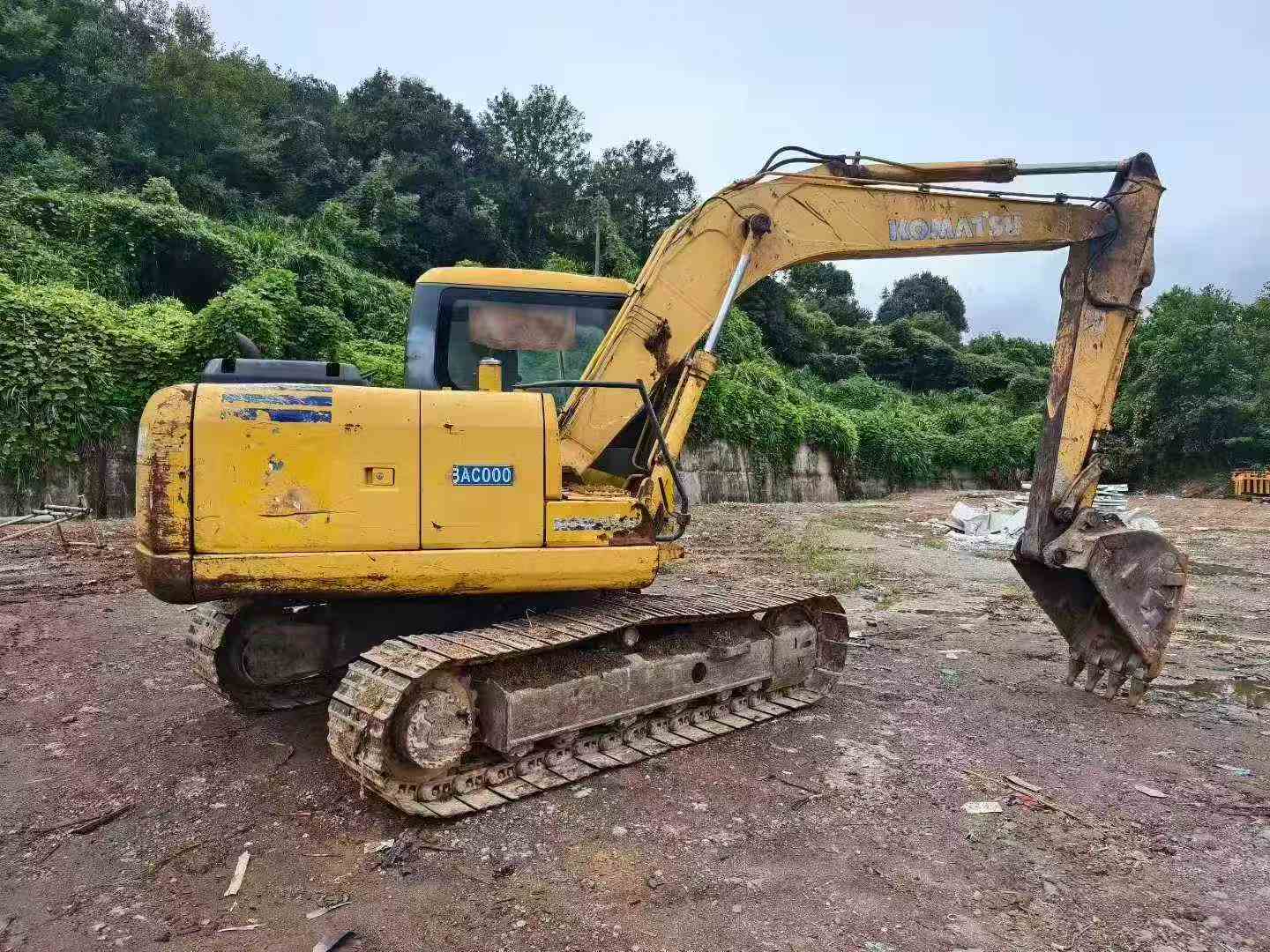 Buy Komatsu PC110-7 Used Excavator / 1