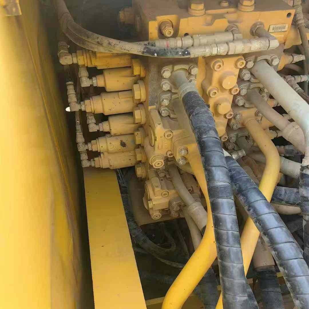 Buy Komatsu PC200-8 Used Excavator / 3 Used Komatsu PC200-8 Excavator 2019 Model / 3