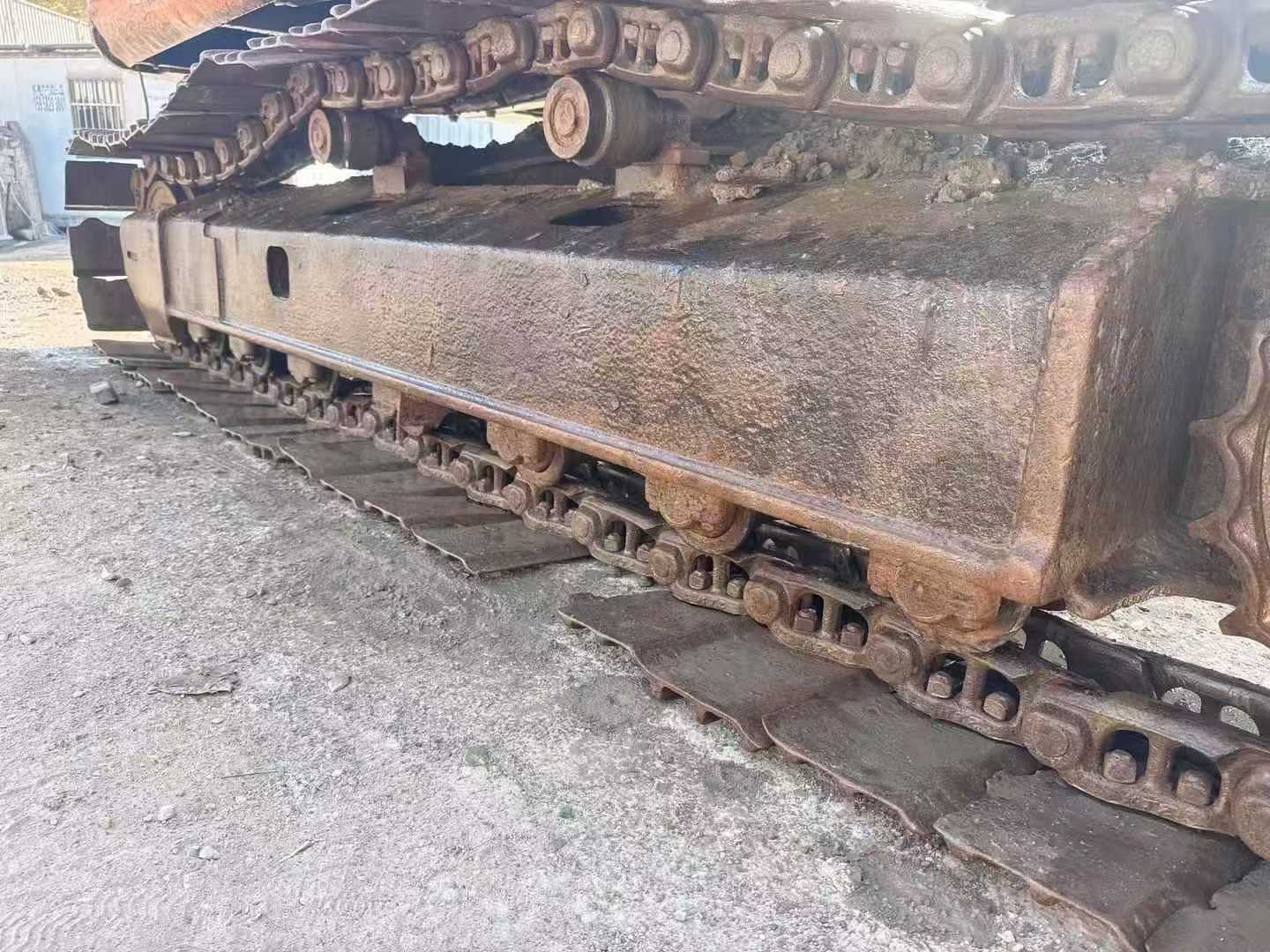 Used Hitachi ZAXIS200 Excavator 2016 Model / 7