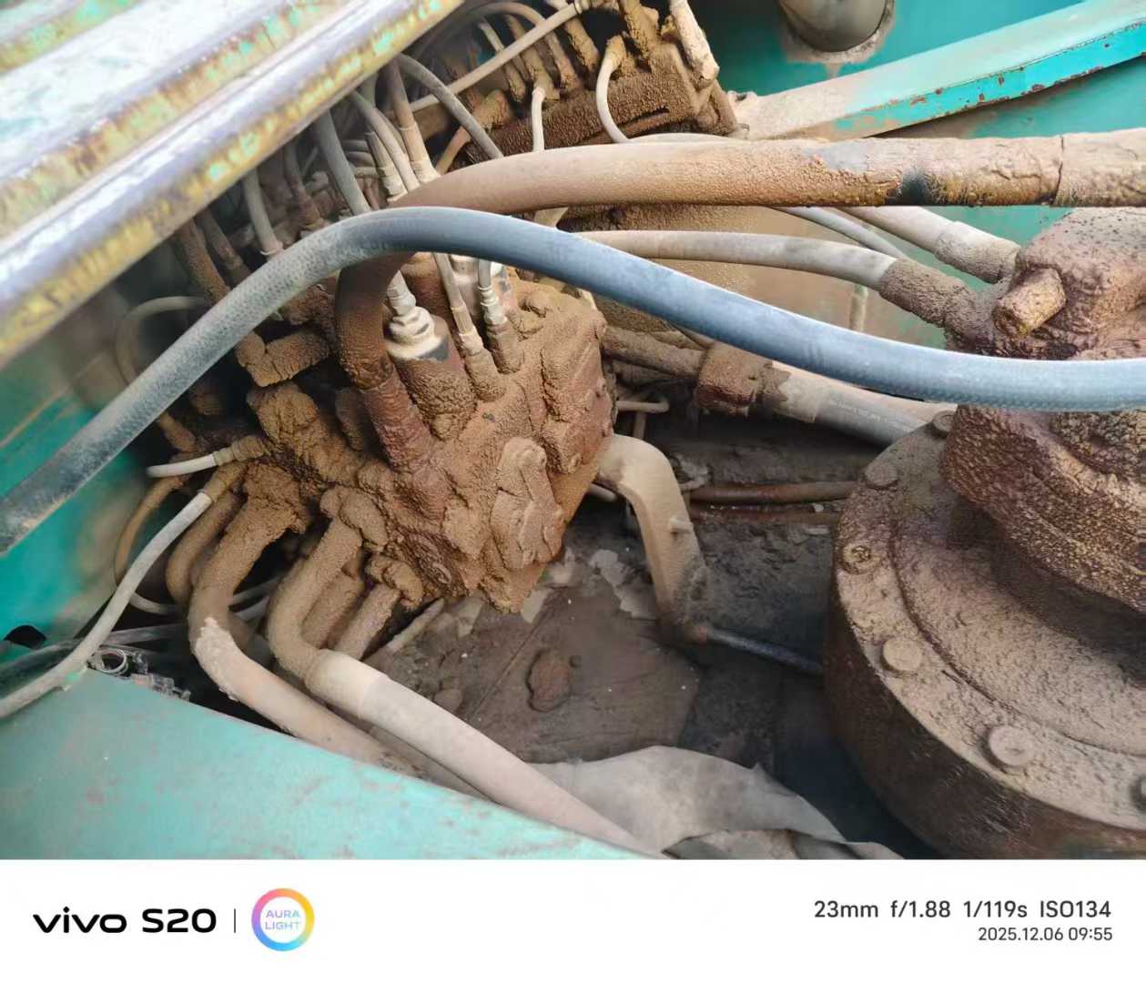 Buy Kobelco SK330 Used Excavator / 5 Used Kobelco SK330 Excavator 2016 Model / 5