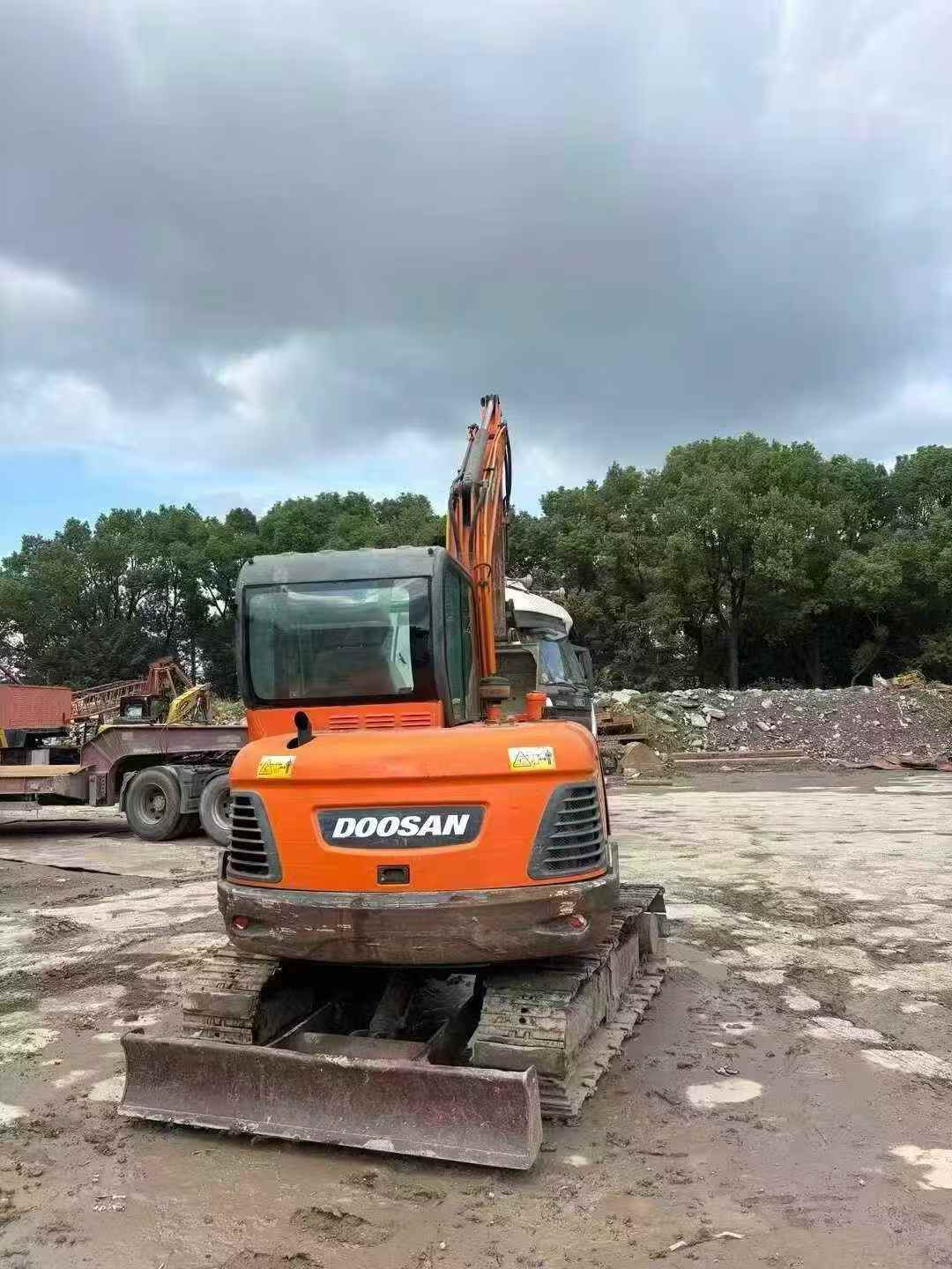 Buy Doosan DX55W Used Excavator / 2 Used Doosan DX55W Excavator 2018 Model / 2