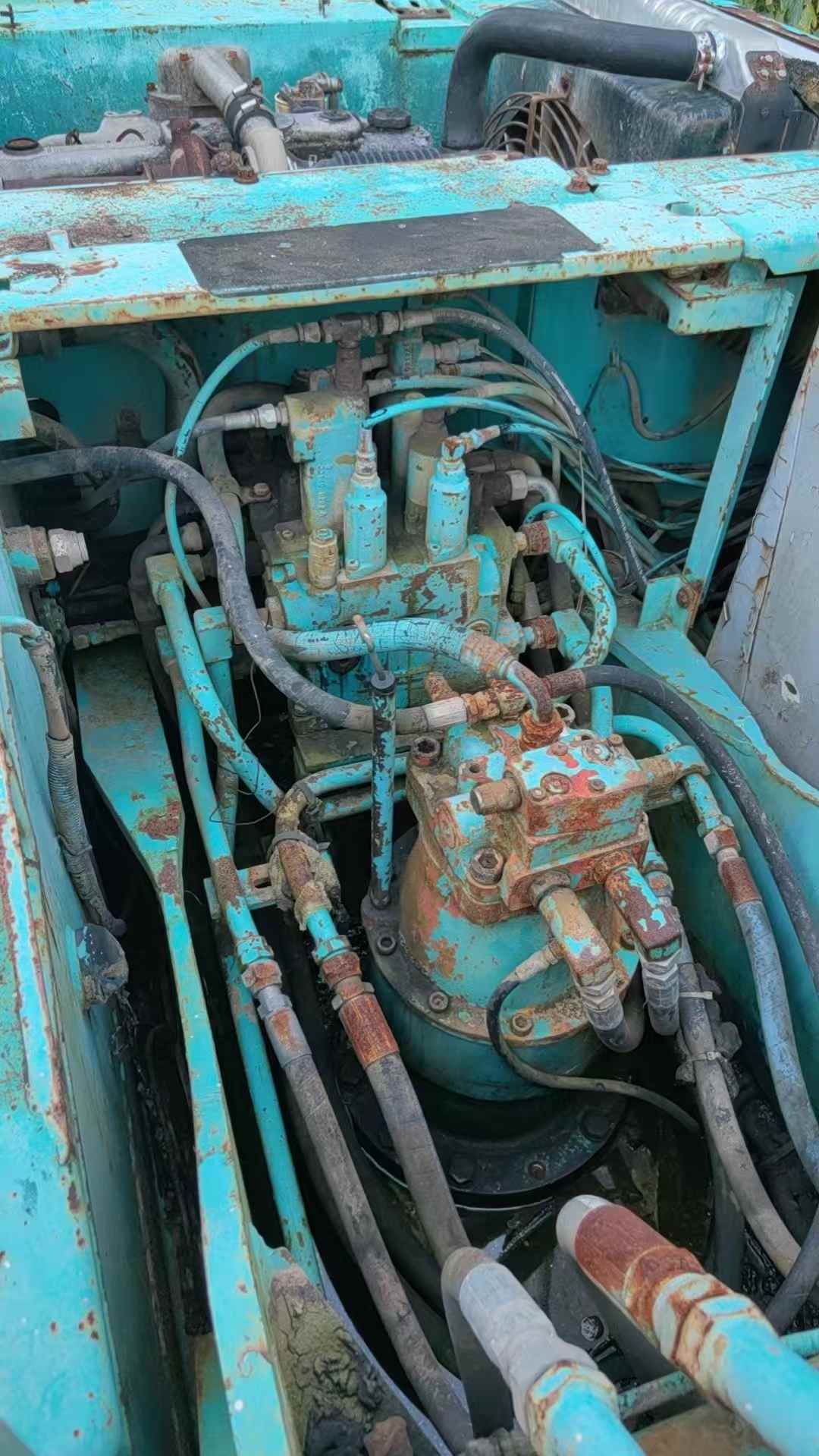 Buy Kobelco SK200-5.5 Used Excavator / 5 Used Kobelco SK200-5.5 Excavator 2016 Model / 5