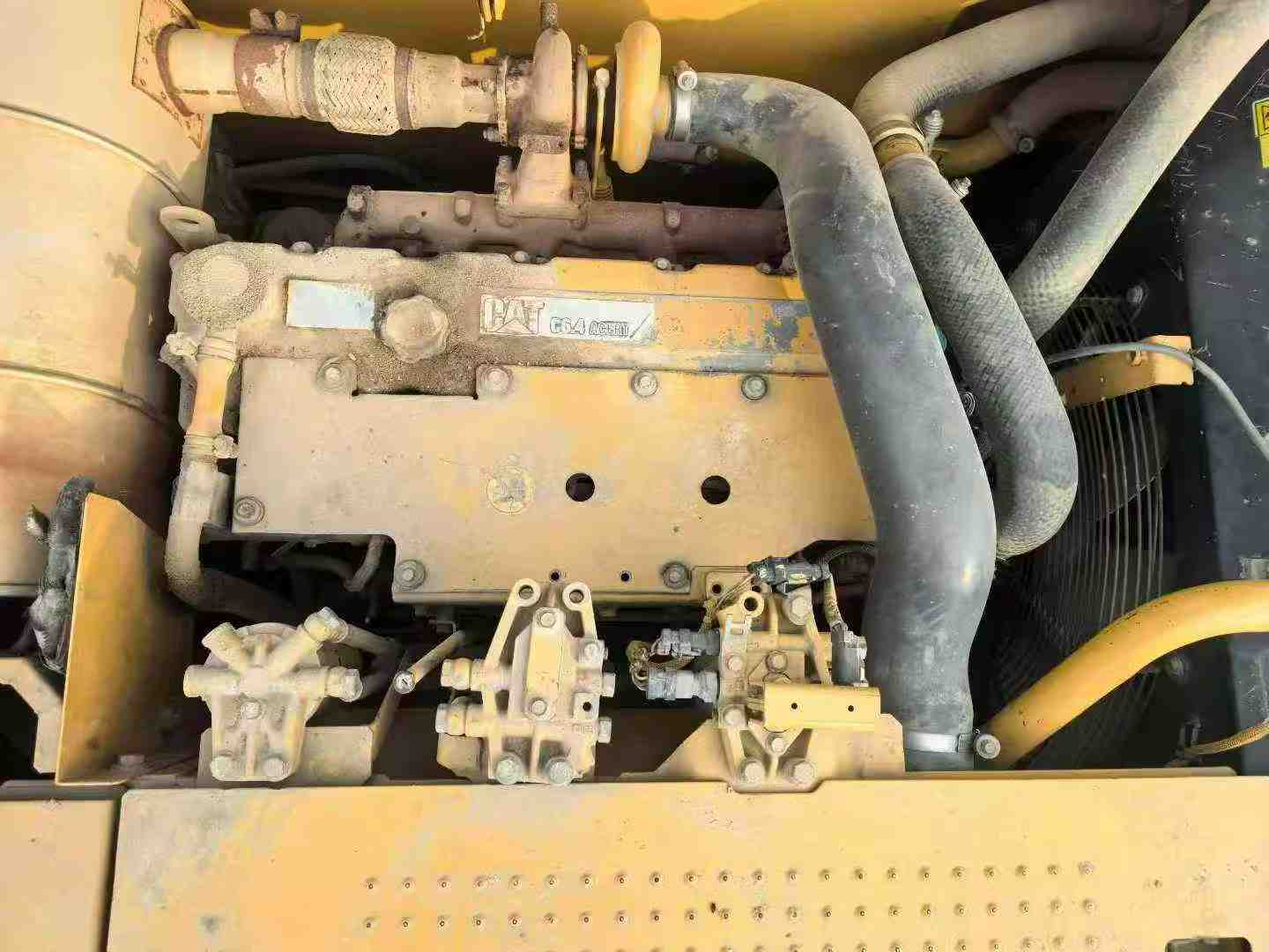 Buy Caterpillar CT20 Used Excavator / 7 Used Caterpillar CT20 Excavator 2012 Model / 7