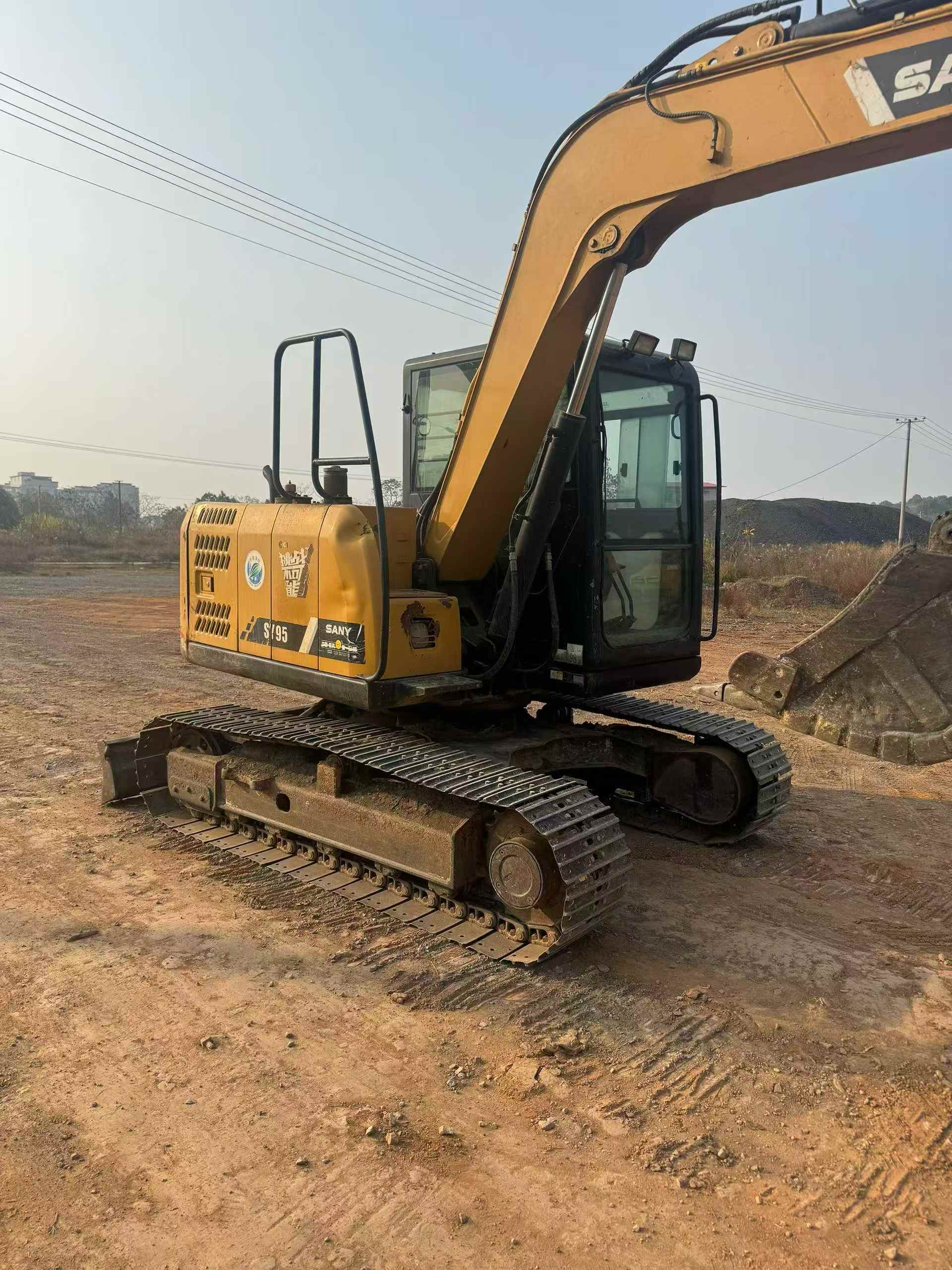 Buy Sany SY75 Used Excavator / 1