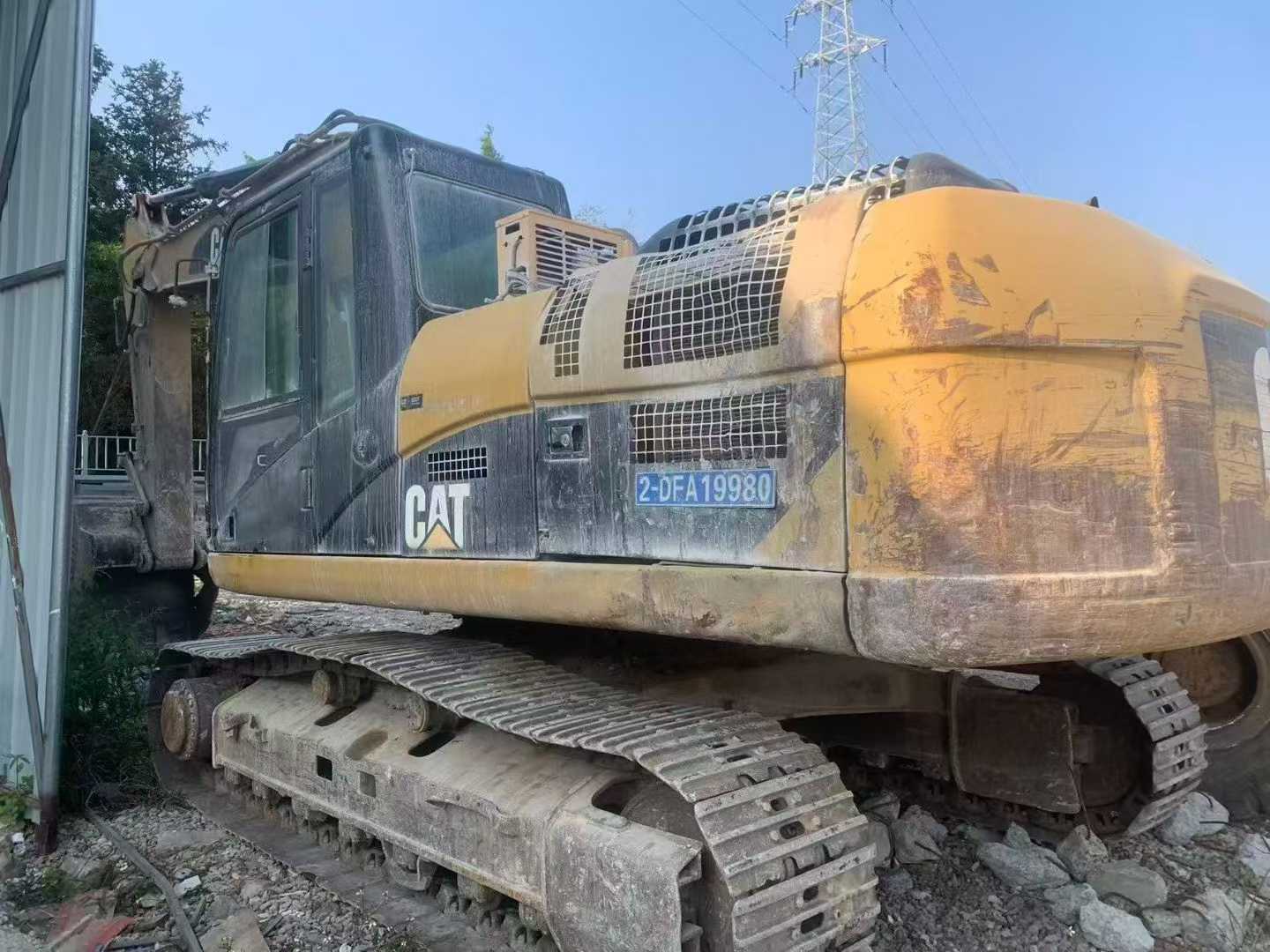 Buy Caterpillar 329D Used Excavator / 1