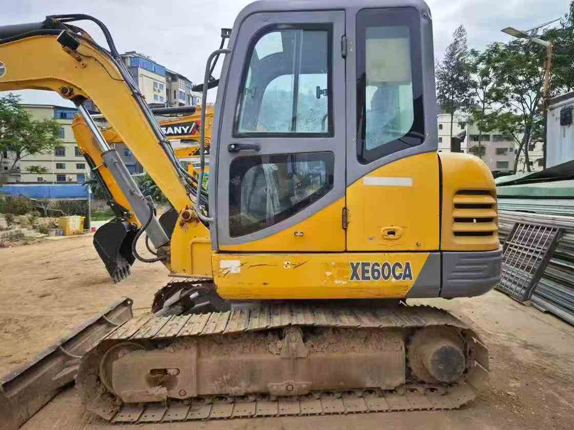 Used XCMG XE60 Excavator 2016 Model / 2
